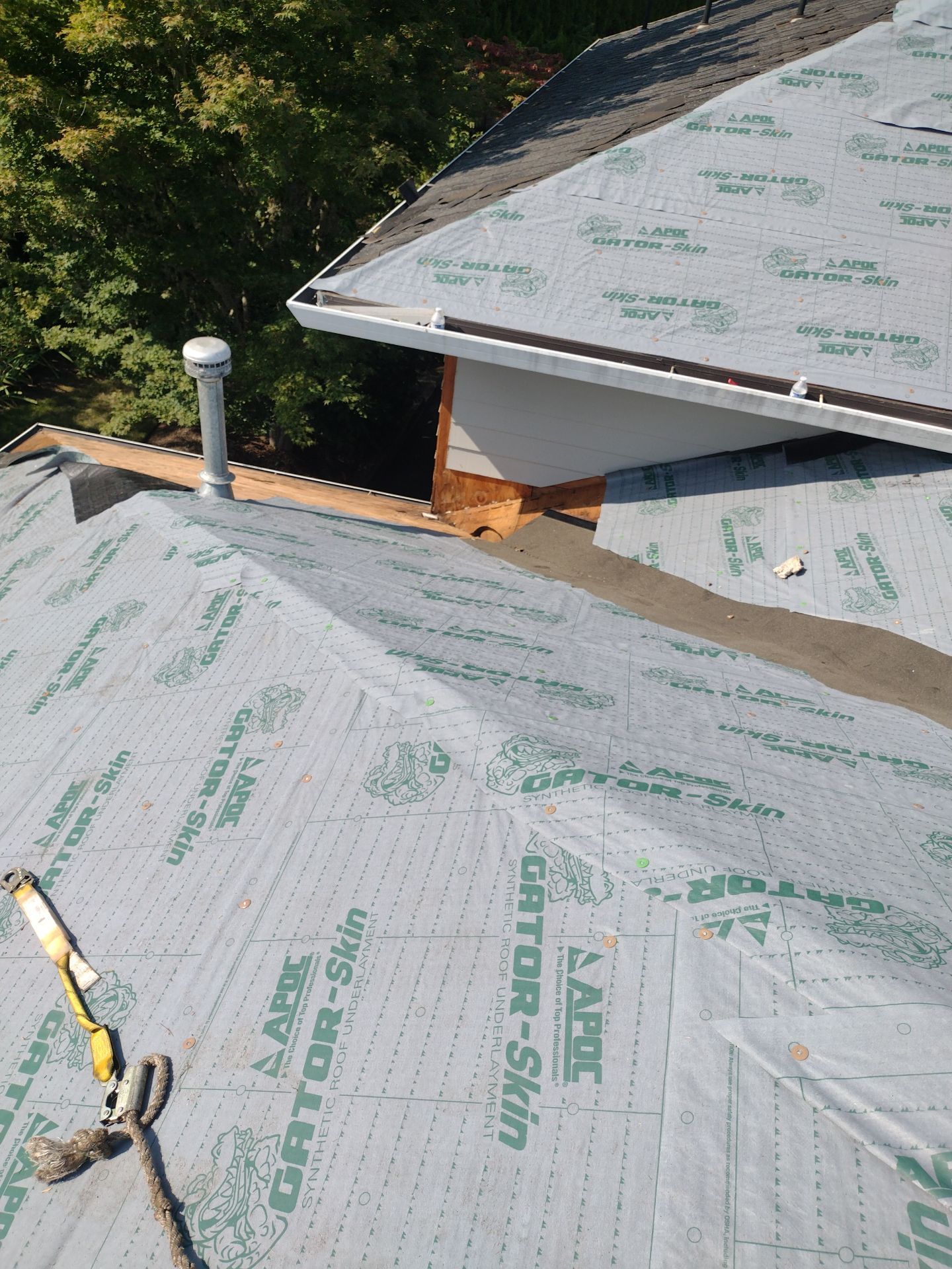 Residential Roofing Installation using IKO Dynasty (Color: Granite Black) by Orezona Building & Roofing Company, Inc.