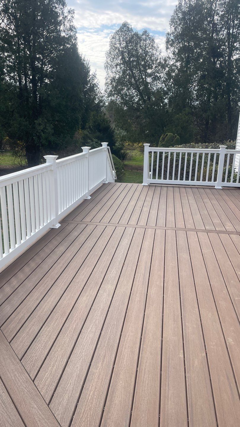 New Deck in Holmdel, New Jersey by deck guardian