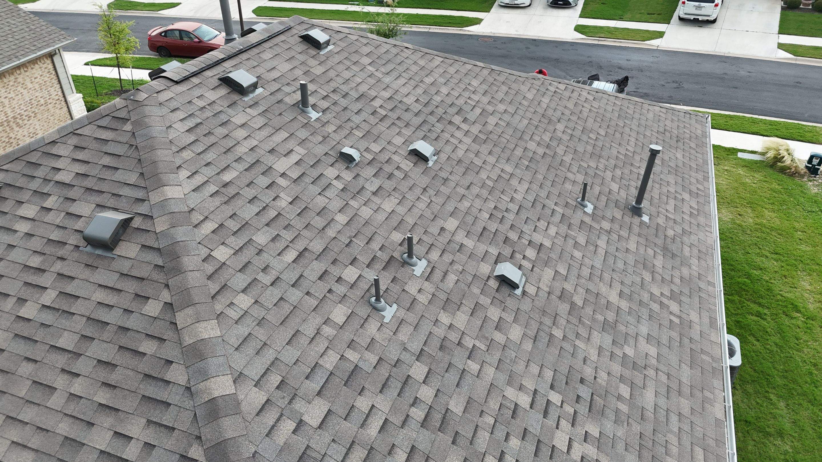 Weathered Wood - Malarkey Vista by RoofsOnly.com