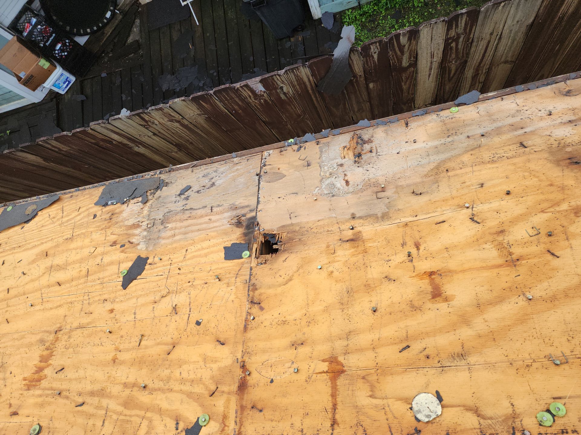 Residential Roofing Installation using Owen's Corning Duration (Lifetime) Shingles by Roof Repair Company