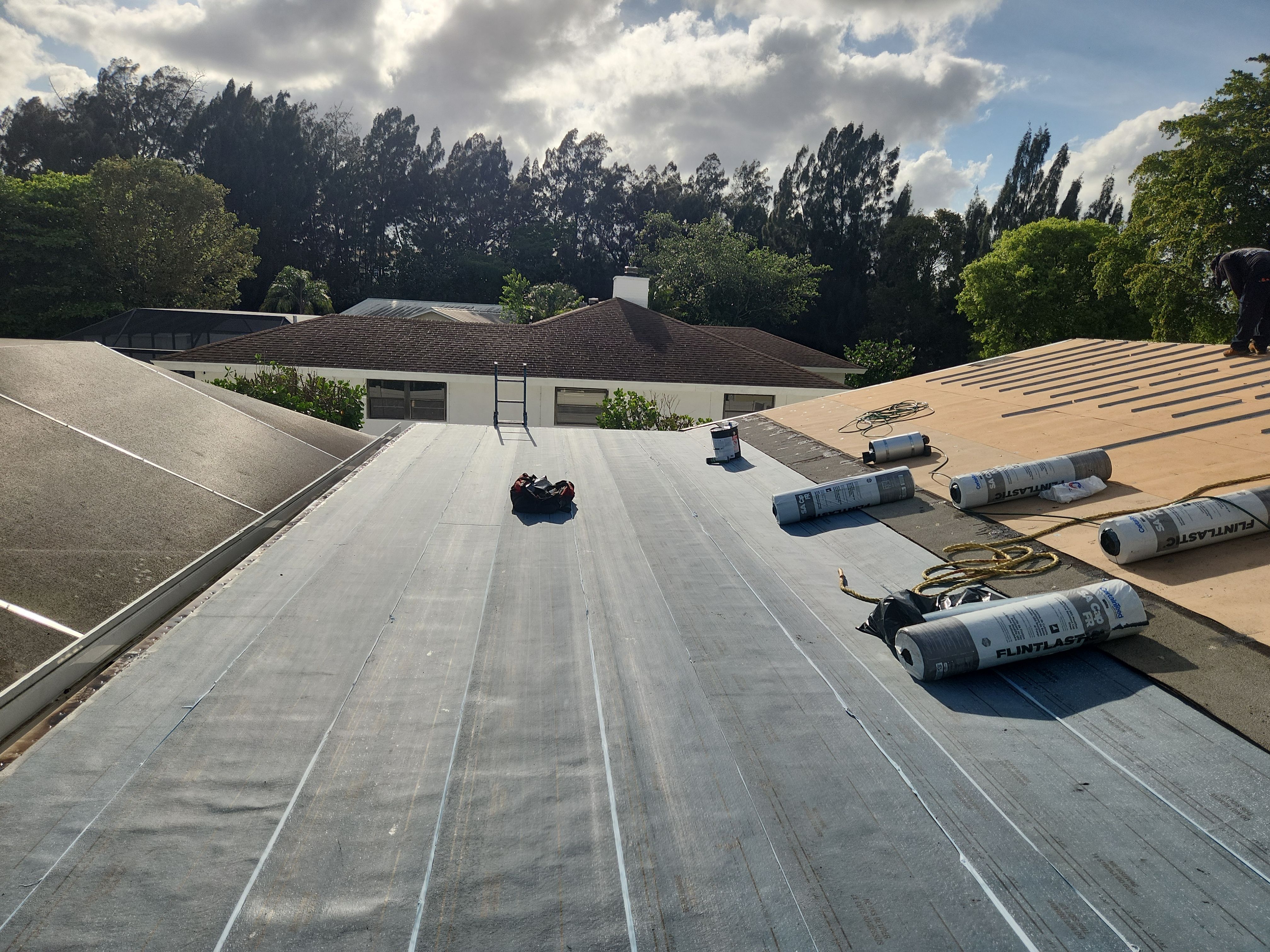 Flat Roof Replacement and Fascia Repair in Margate by Aastro Roofing