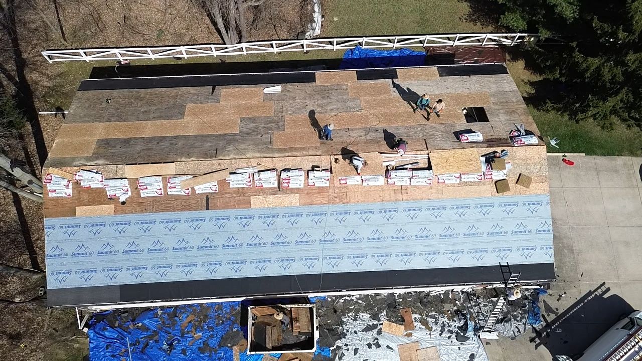 Atlas Pinnacle Color: Majestic Shake; Drip Edge Color: Royal Brown by Eagle Eye Roofing
