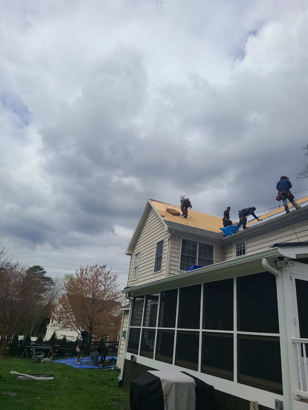 Burke: CertainTeed Landmark Pro Designer Shingles in Max Def Weathered Wood by RM Banning, Inc.