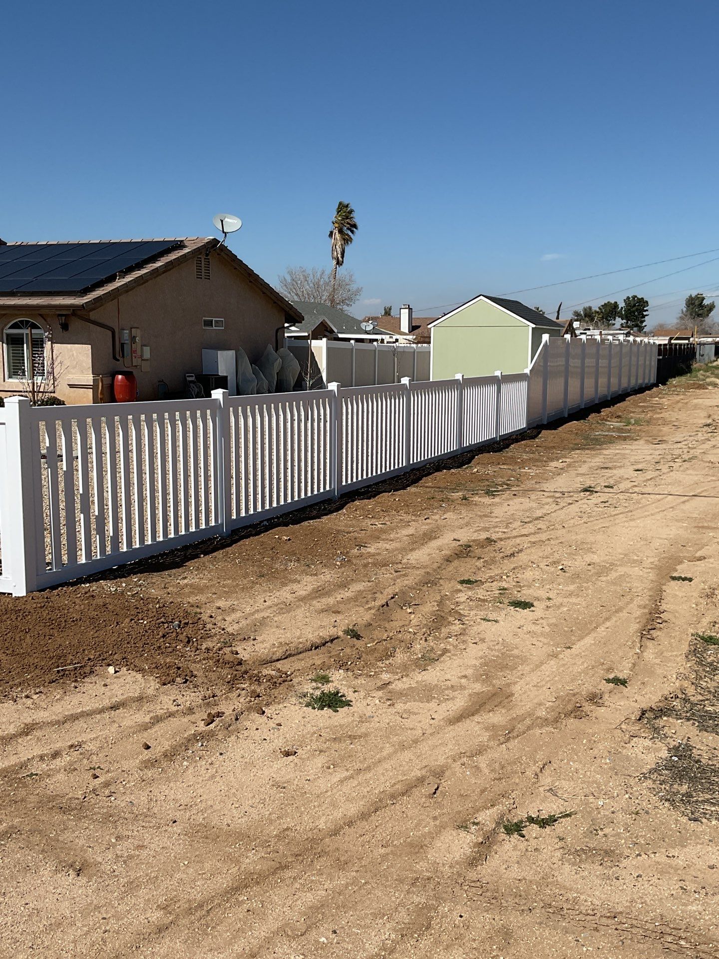 Box picket and privacy vinyl  by Fence Guys Inc. 