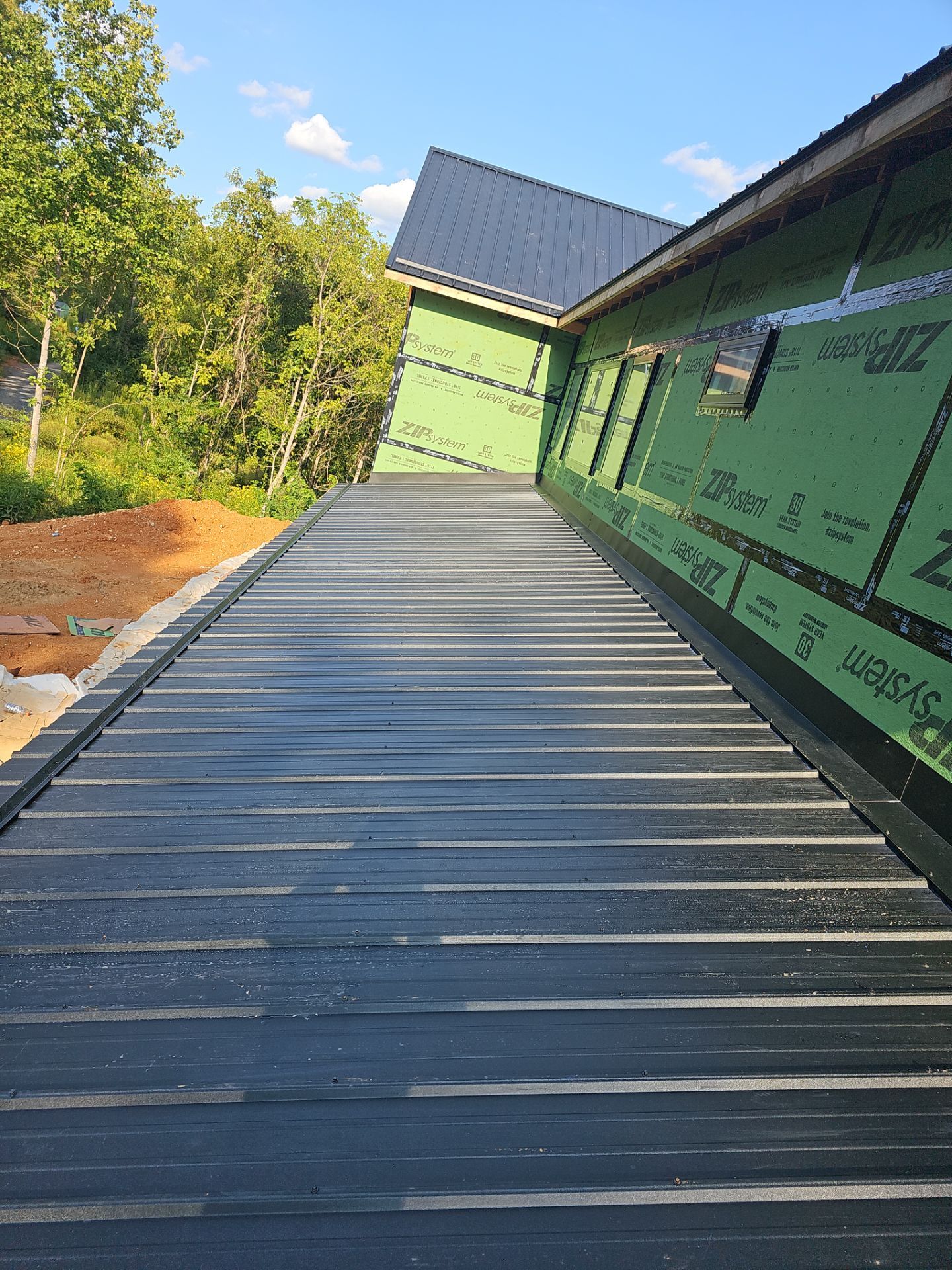 Titus Jr Residence by Omnia Roofing