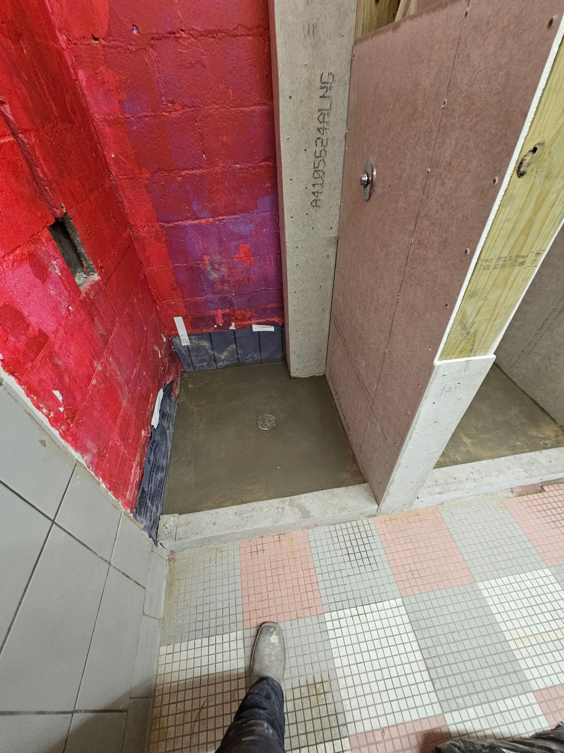 Showers & Storage by EL-GC LLC