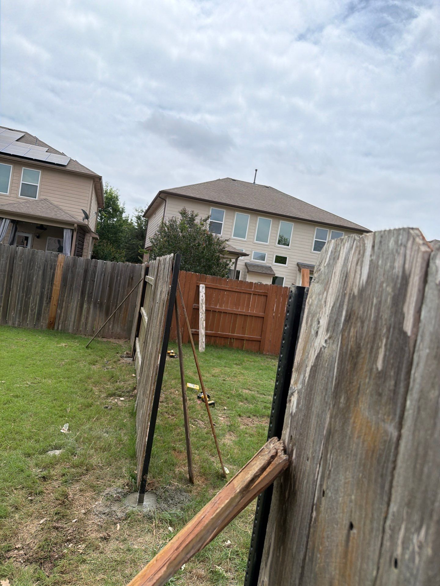 Project Spotlight: Upgrading Rotted Wood Fence Posts to Lifetime Steel by Rhino Home Care