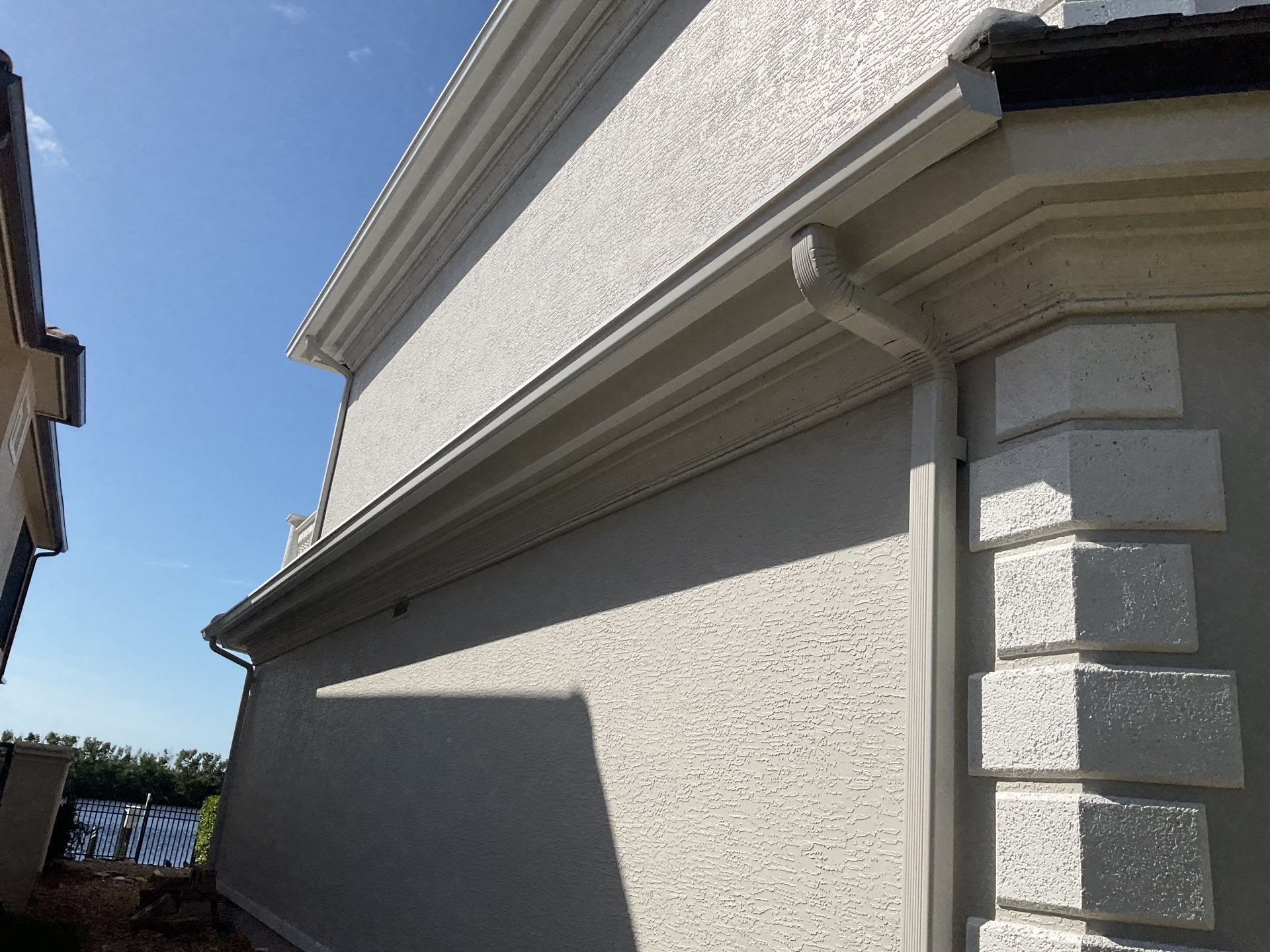 7-Inch Seamless Gutters for Heavy Rainfall in Cape Coral FL by Gutter Professors