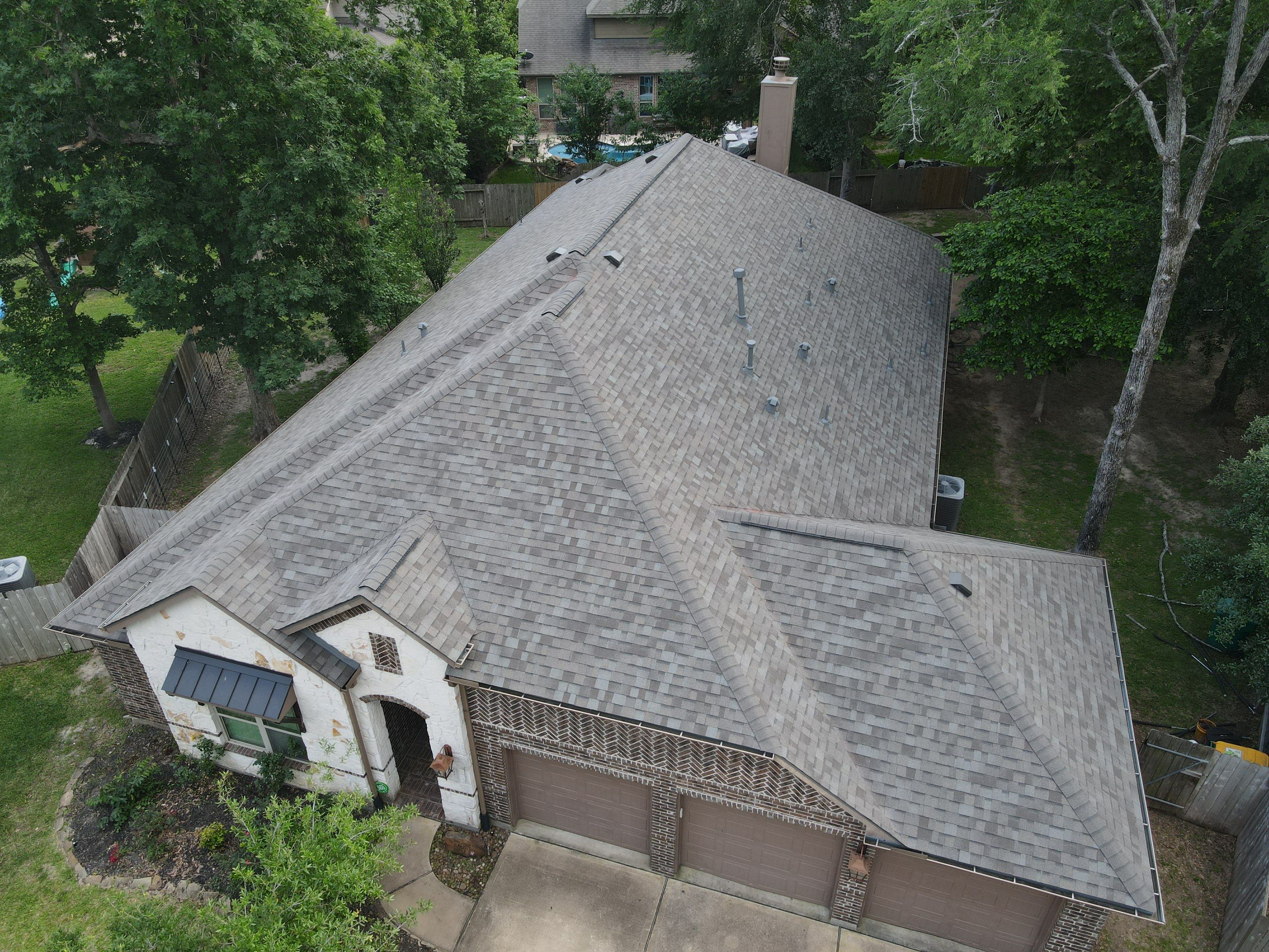 Residential Roofing Installation using Owen's Corning Duration by Roof Concepts Construction