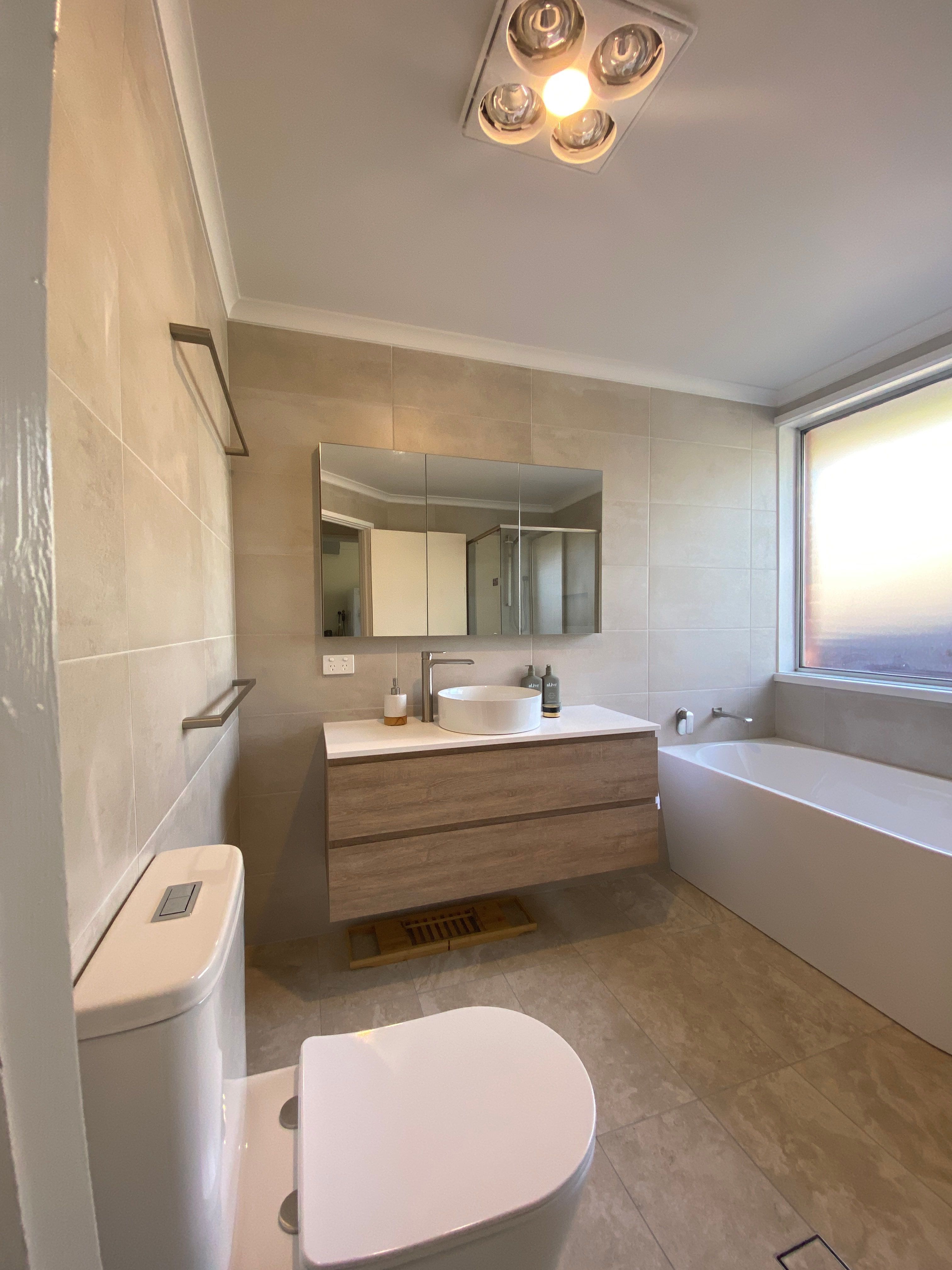 Main Bathroom Renovation by Re-seal Bathrooms