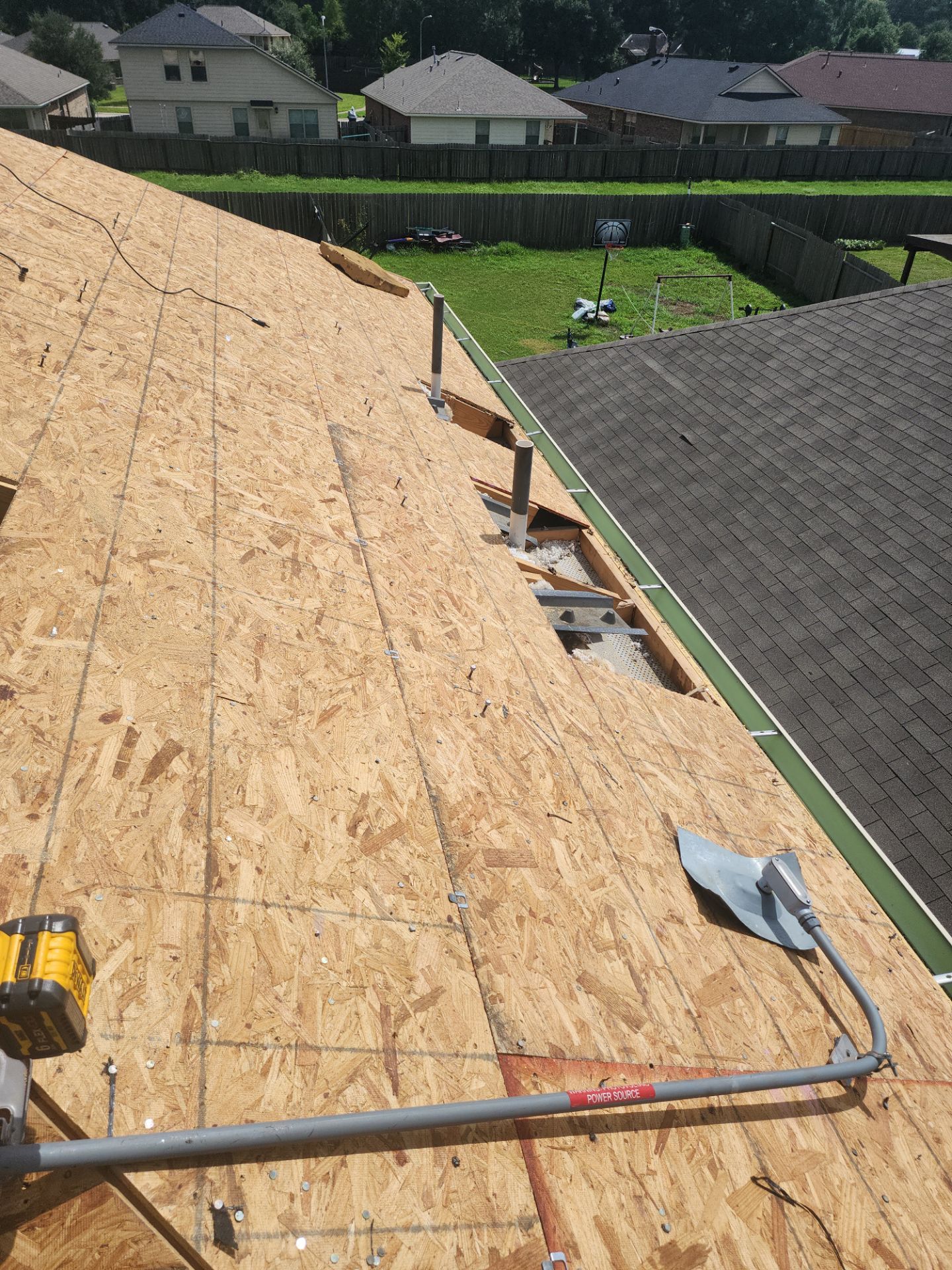 Residential Roofing Installation using Owen's Corning Duration (Lifetime) Shingles by Roof Repair Company