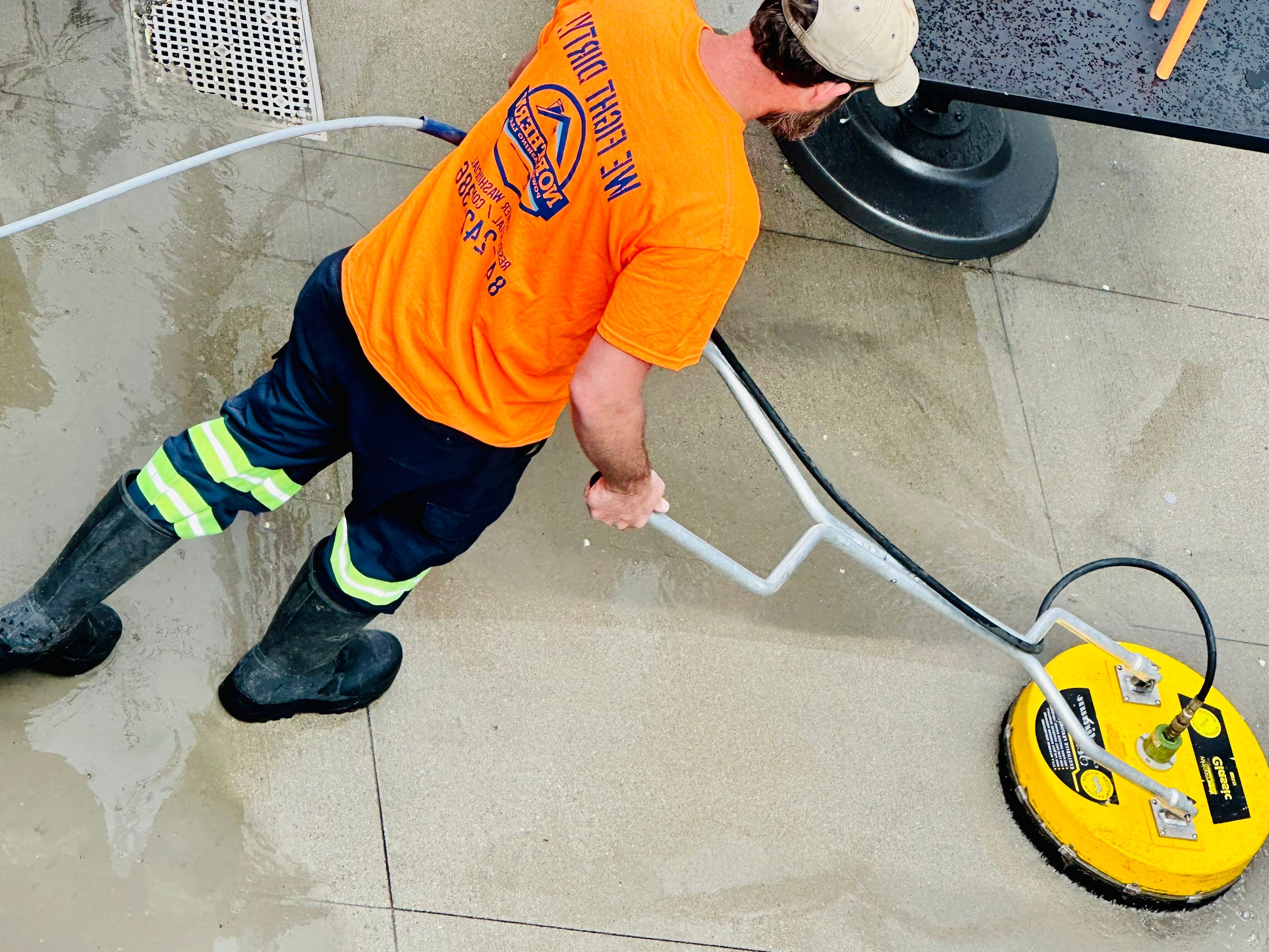 Chicago, IL Annual rooftop and sidewalk cleaning by Northern Power Washing LLC.