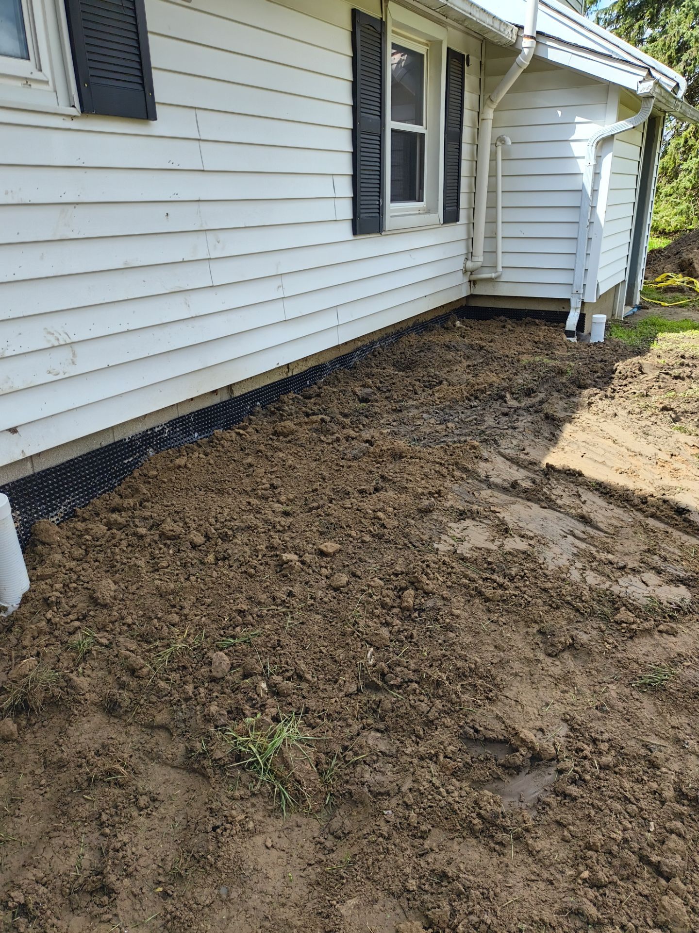 Crawl Space Interior/Exterior Waterproofing by Toledo Basement Repair 