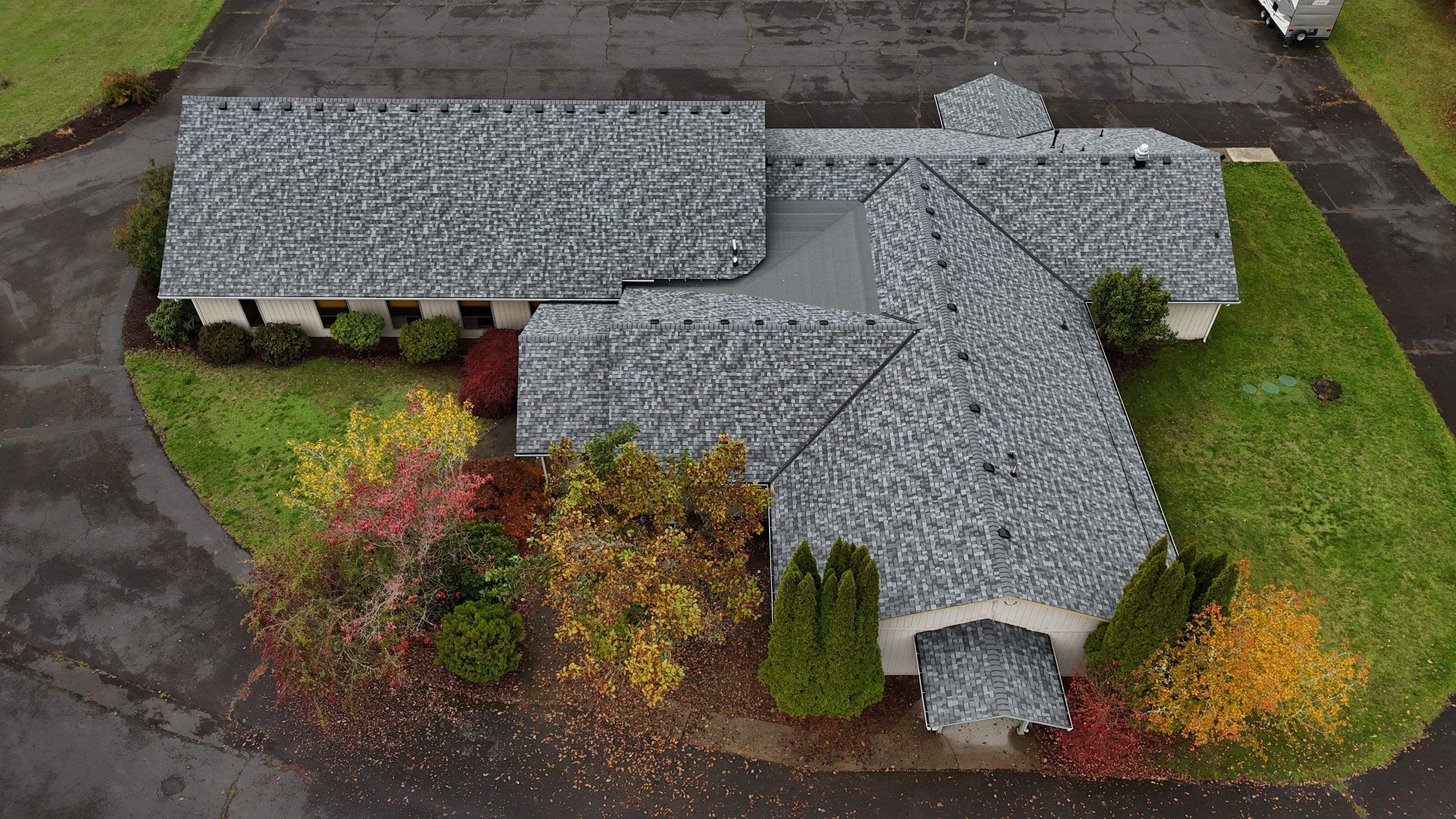 Slatestone Gray | Roof Replacement in Vancouver, WA 98685 by Valiant Roofing, LLC