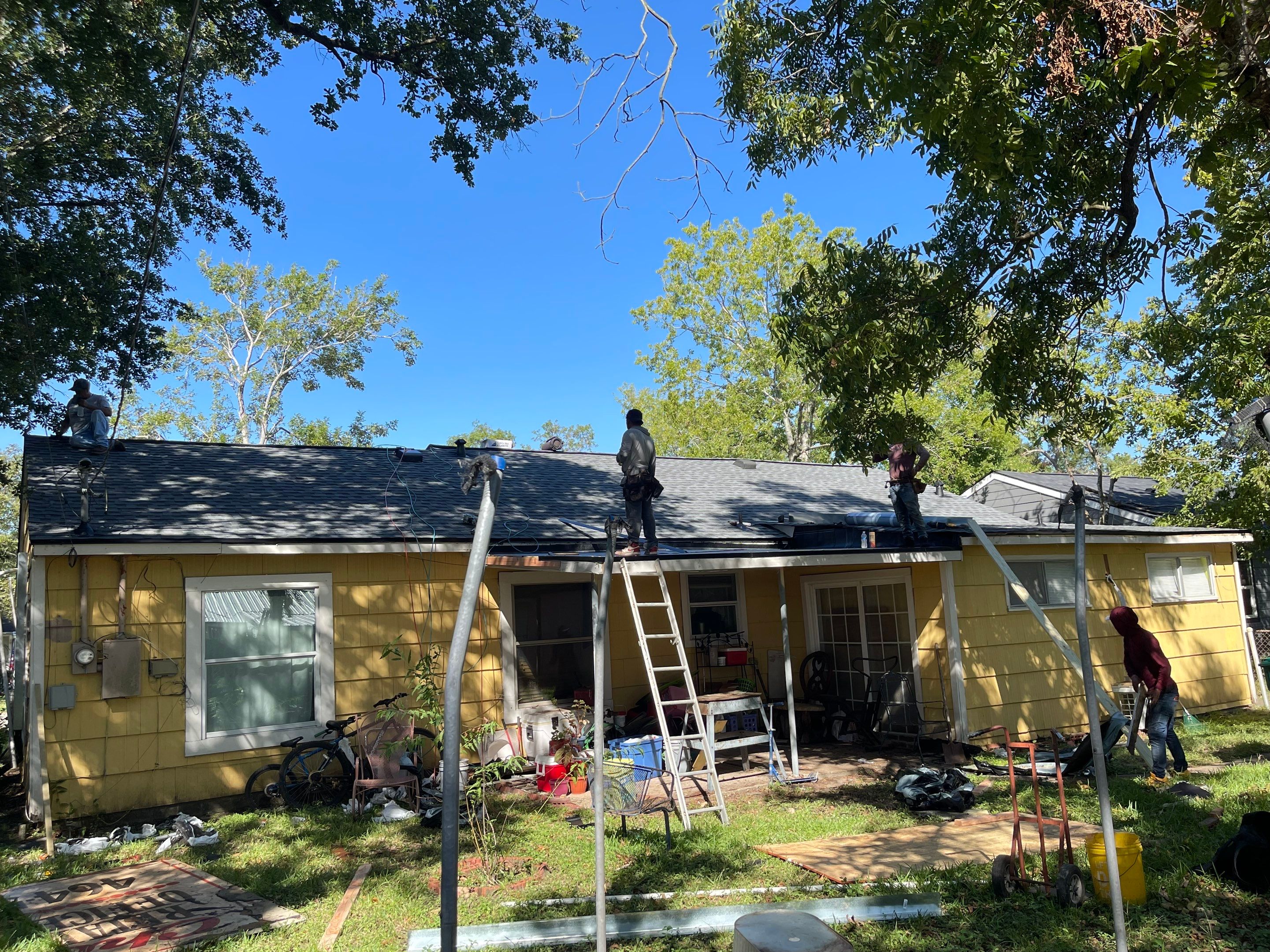 Residential Roofing Installation using Atlas Pinnacle® Pristine Pewter by CAP Roofing and Construction LLC