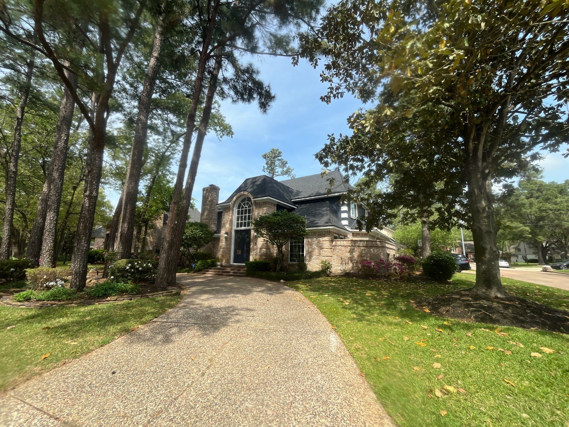Residential Roofing Installation using Owen's Corning in Champions, Tx by Roof Concepts Construction
