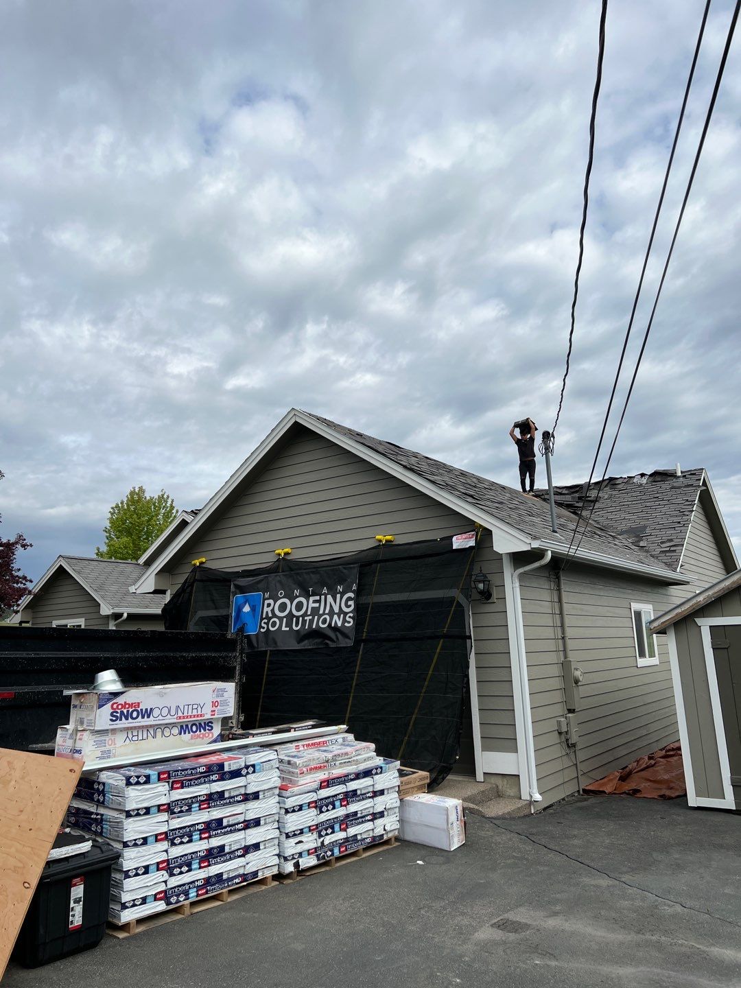 GAF Timberline HDZ - Charcoal by Montana Roofing Solutions