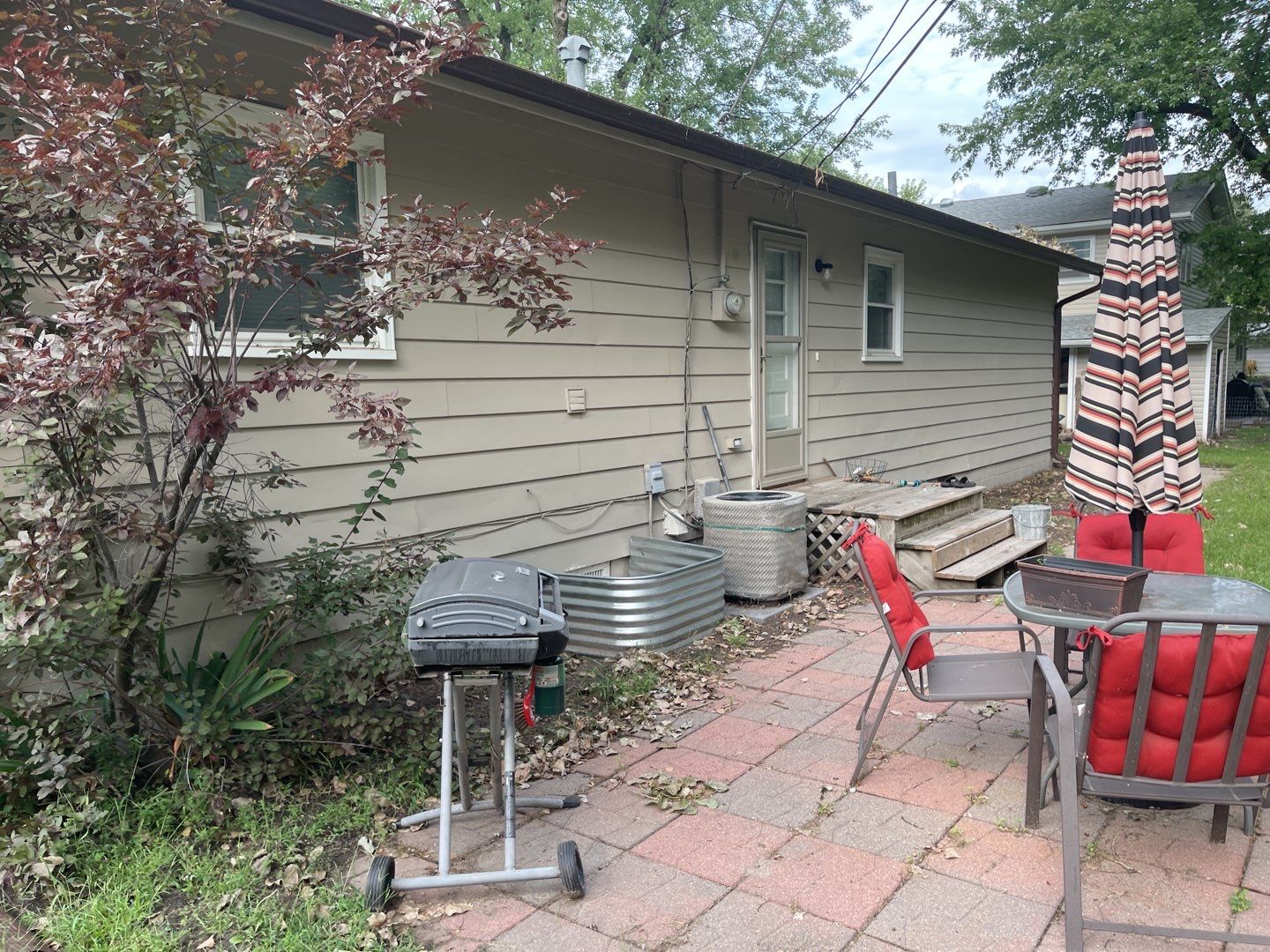 Siding Installation using Vinyl Siding by Lightning Exteriors