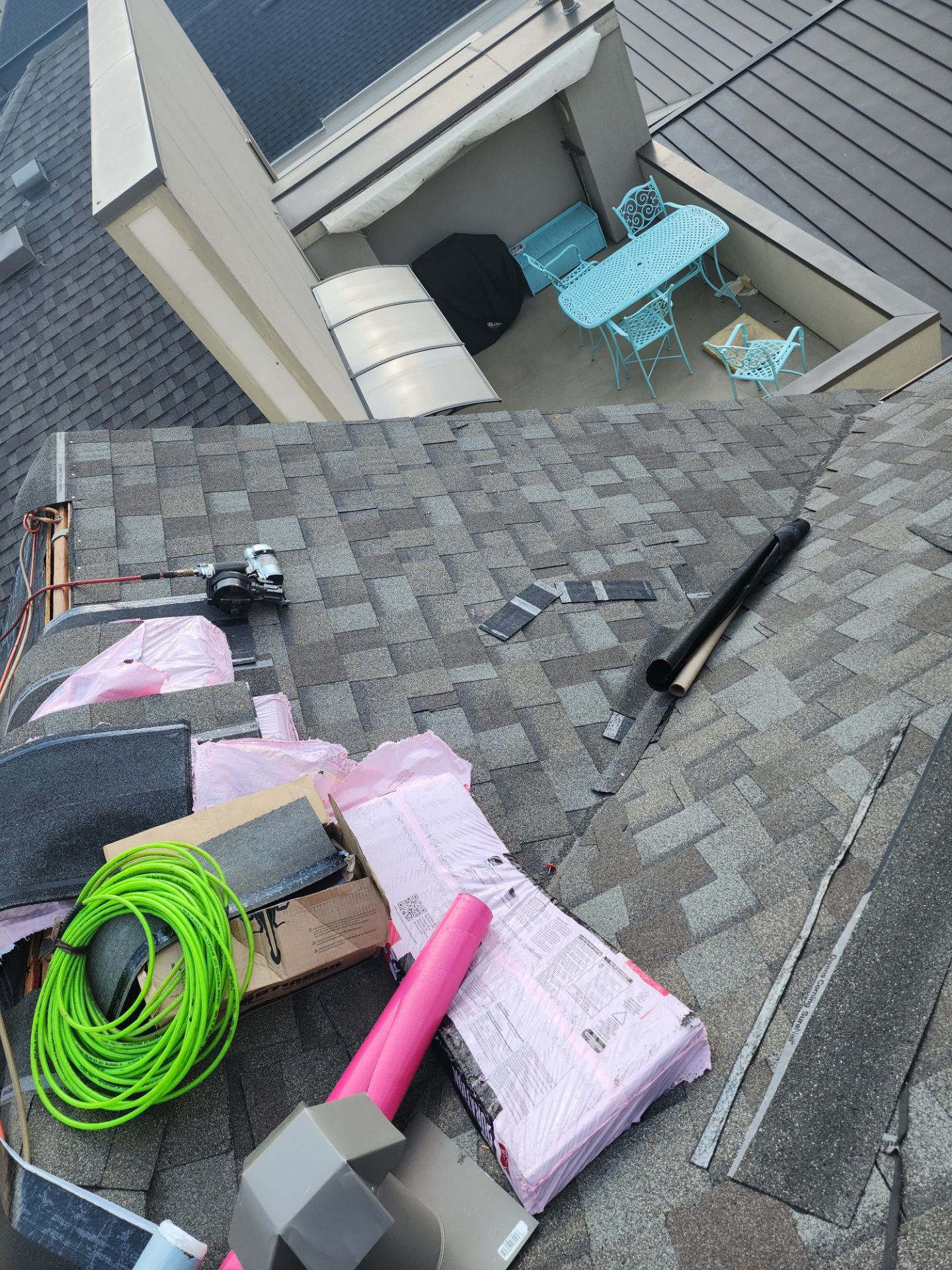 Residential Roofing Installation using Owen's Corning Duration (Lifetime) Shingles by Roof Repair Company