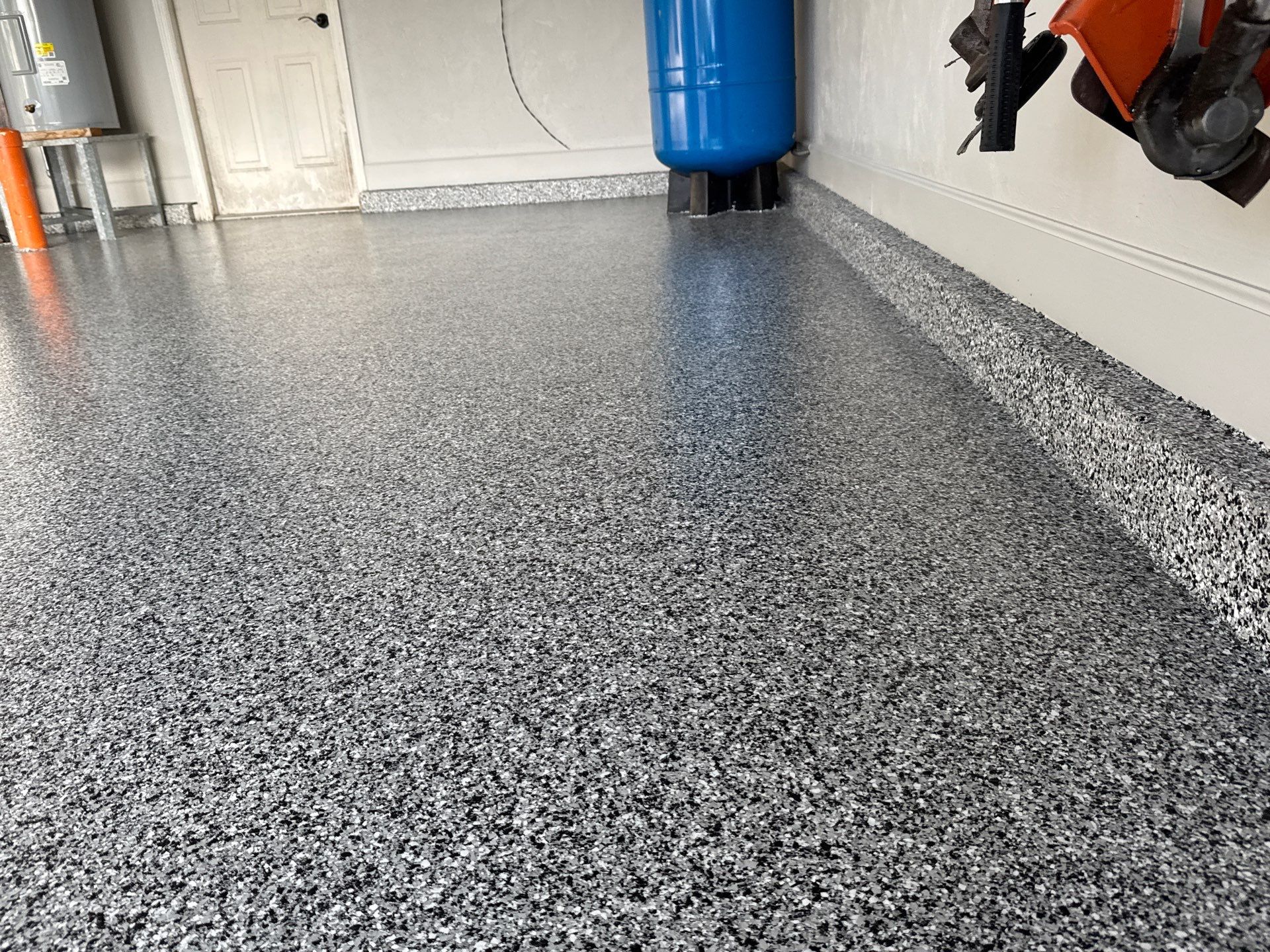 Garage in High Springs, FL in Domino by Cross Creek Concrete Coatings