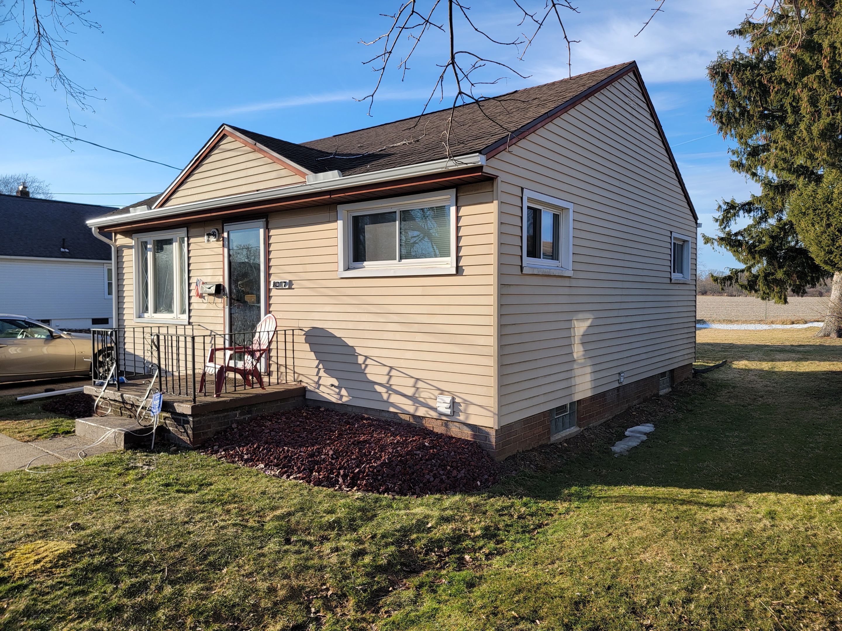 Charlie James by Silver Leaf Contracting 