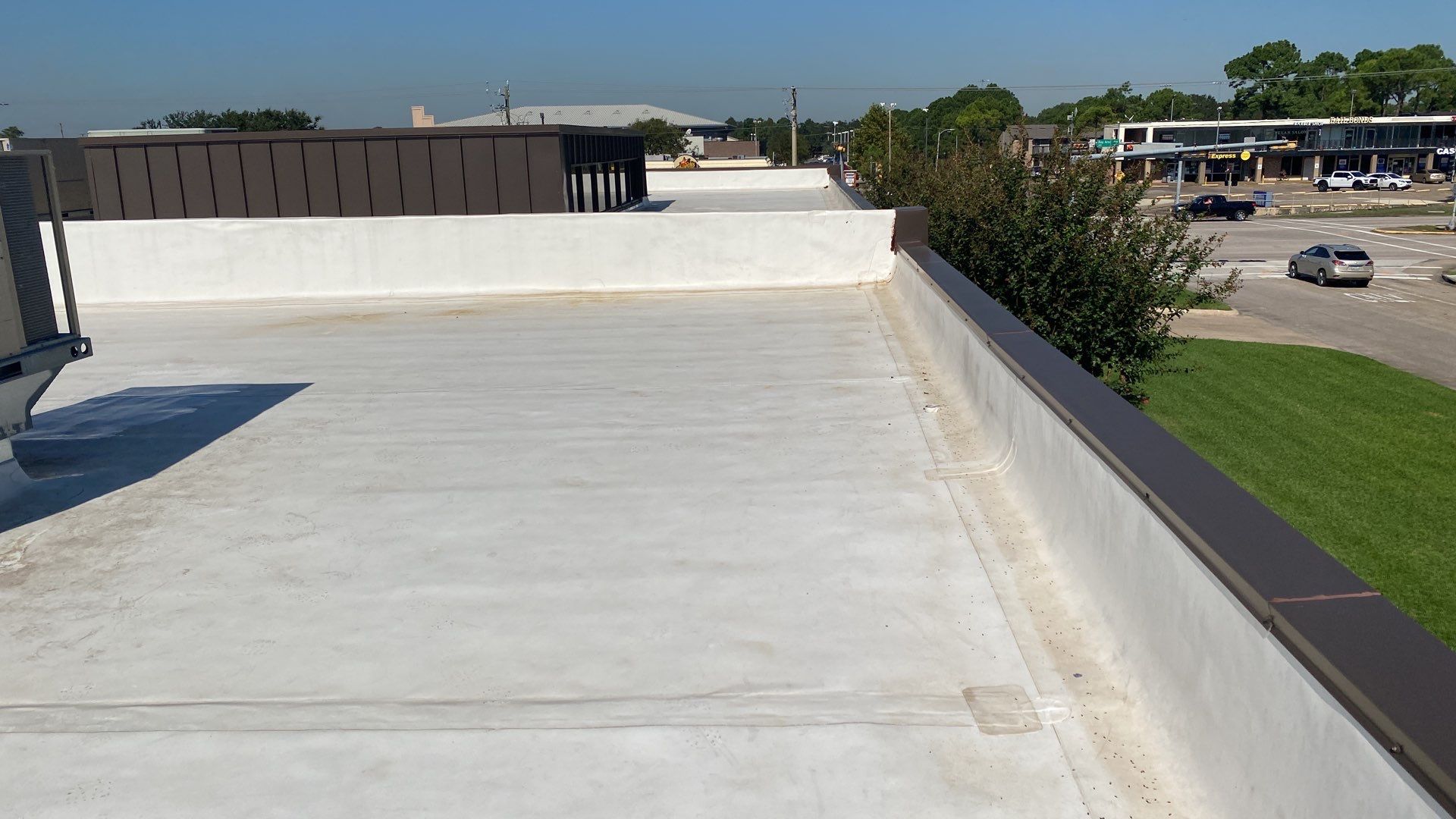 Commercial Roof Repair in Houston Texas by Elite Roofing LLC