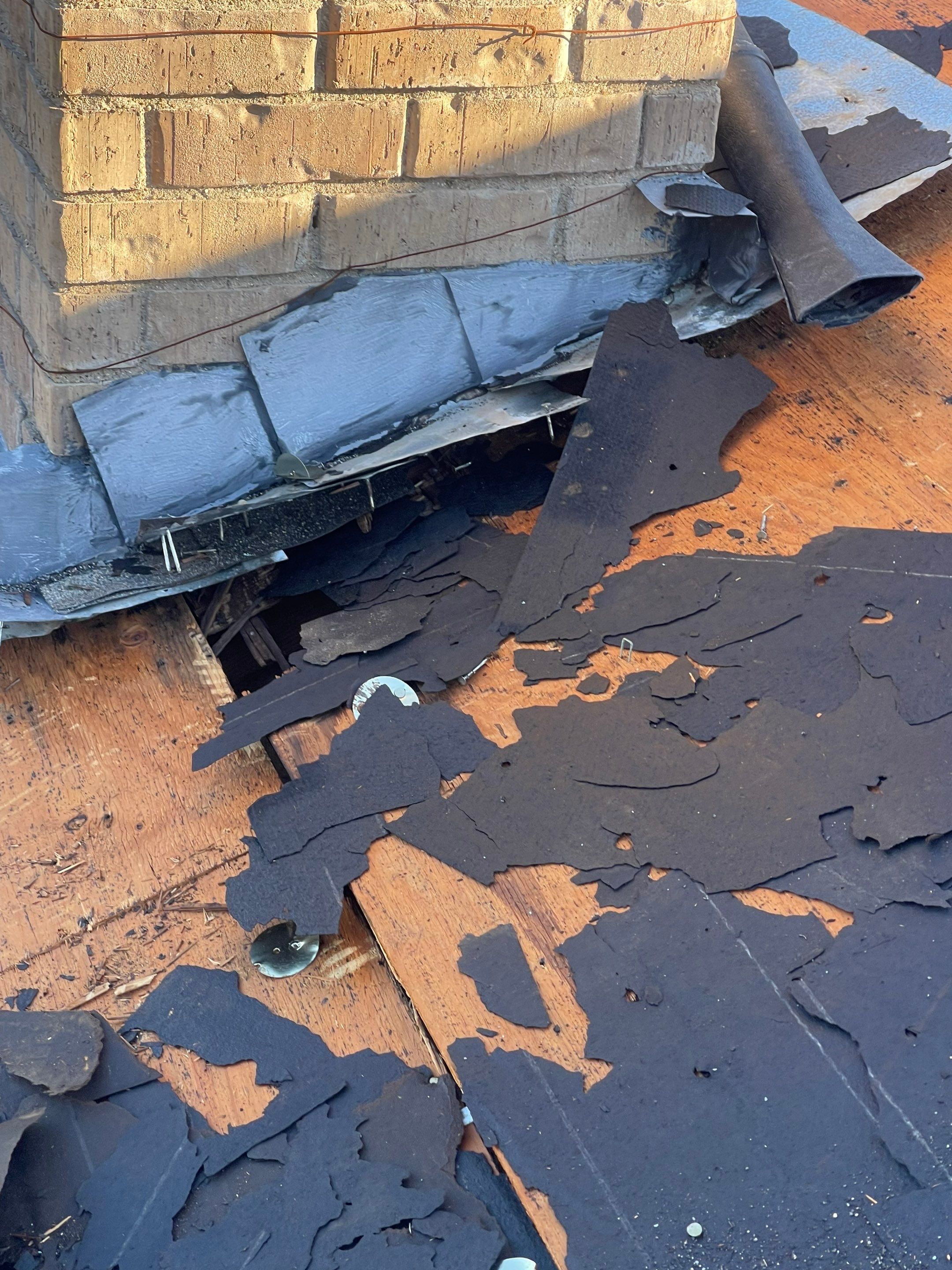 Residential Roofing Installation using ATLAS Pinnacle Pristine Shingles by Harvey Roofing & Construction