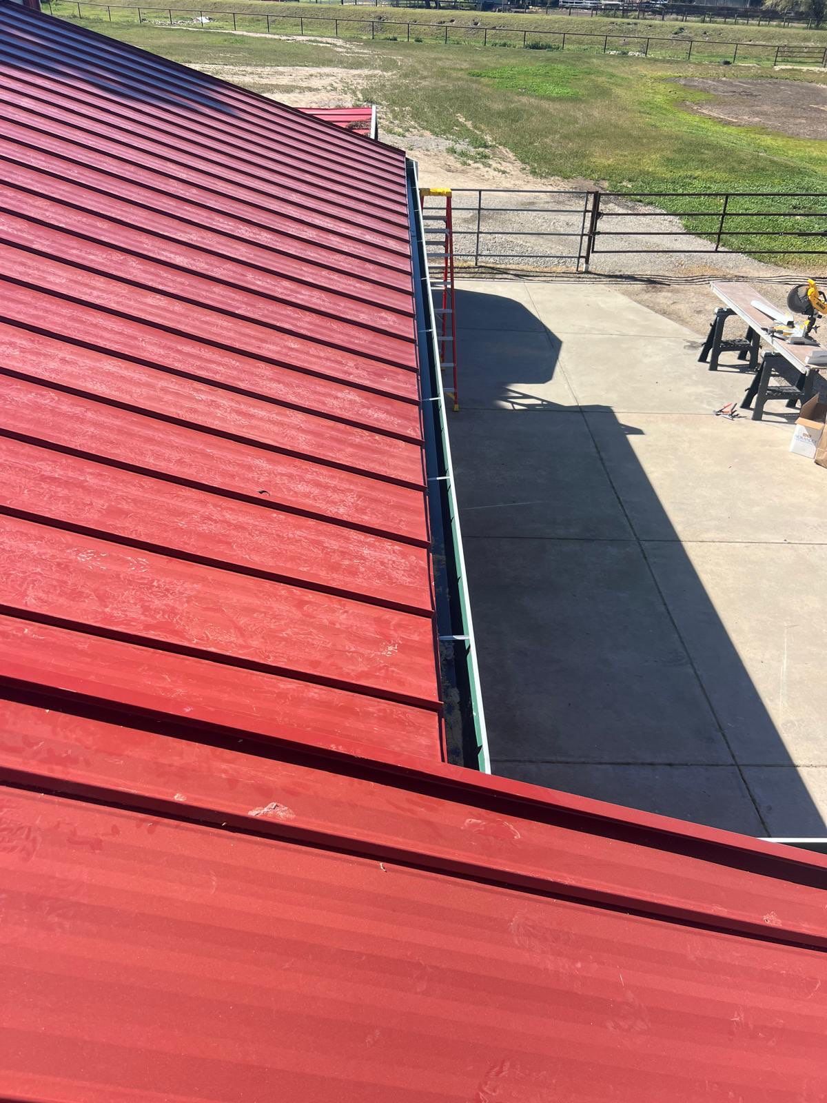 Metal Roofing by Straight Edge Roofing Inc