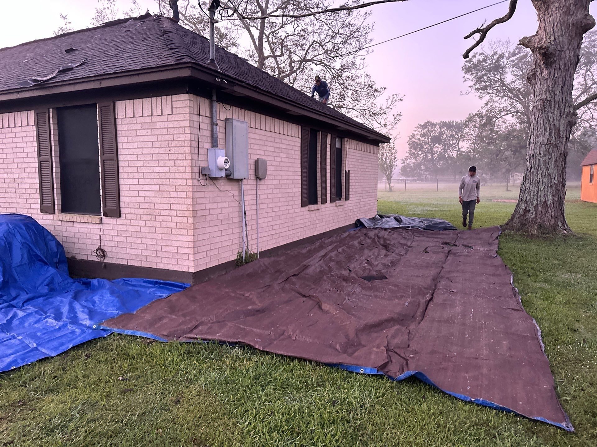 GAF HDZ TIMBERLINE BARKWOOD by Motion Roofing