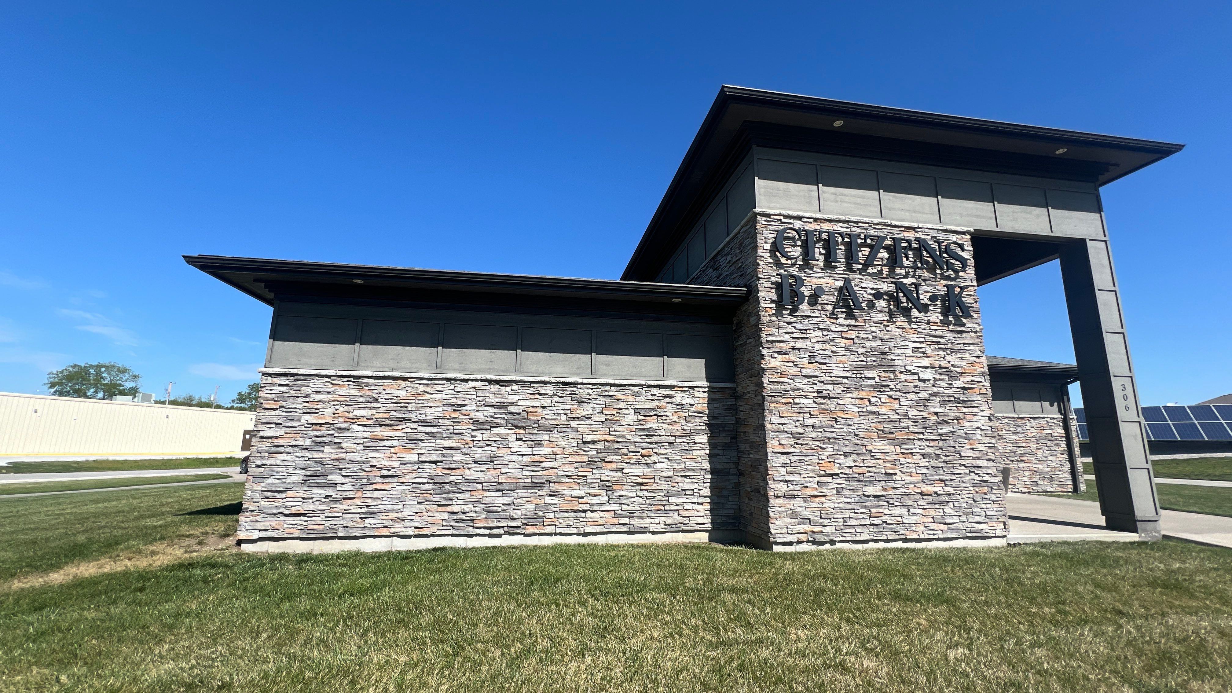 Professional Refresh: Exterior Transformation for a Cleveland Bank by Cougar Painting