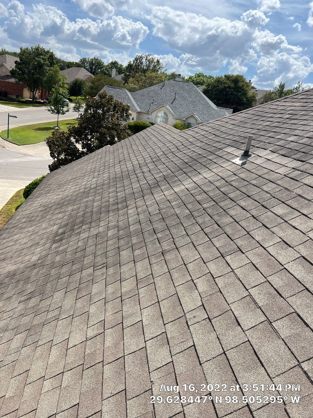 Residential Roof Replacement using Pinnacle Pristine 30 Year Laminate Shingles by Premier Roofing and Contracting