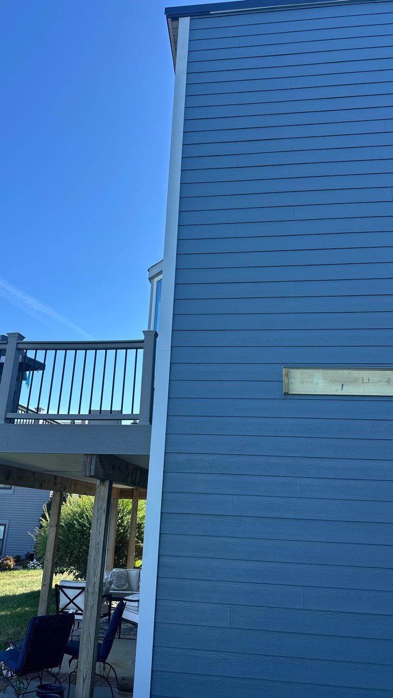 Siding Installation using JH Select Cedarmill Eased Edge by ExteriorPros