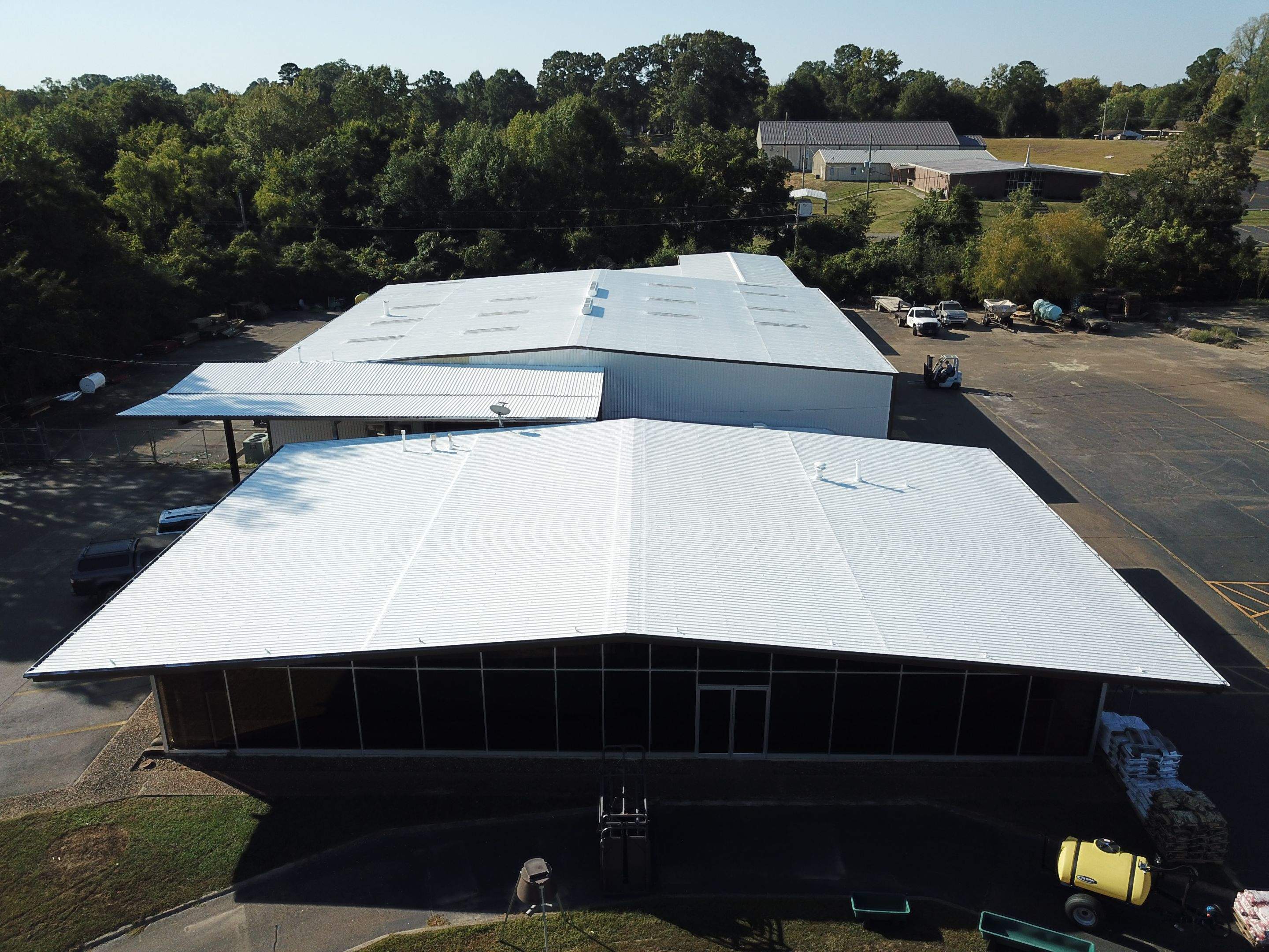 Sevier County Farmer's Co-Op by Hostetler Roofing