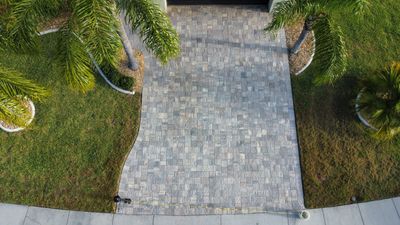 Paver Cleaning and Sealing in Sun City Center