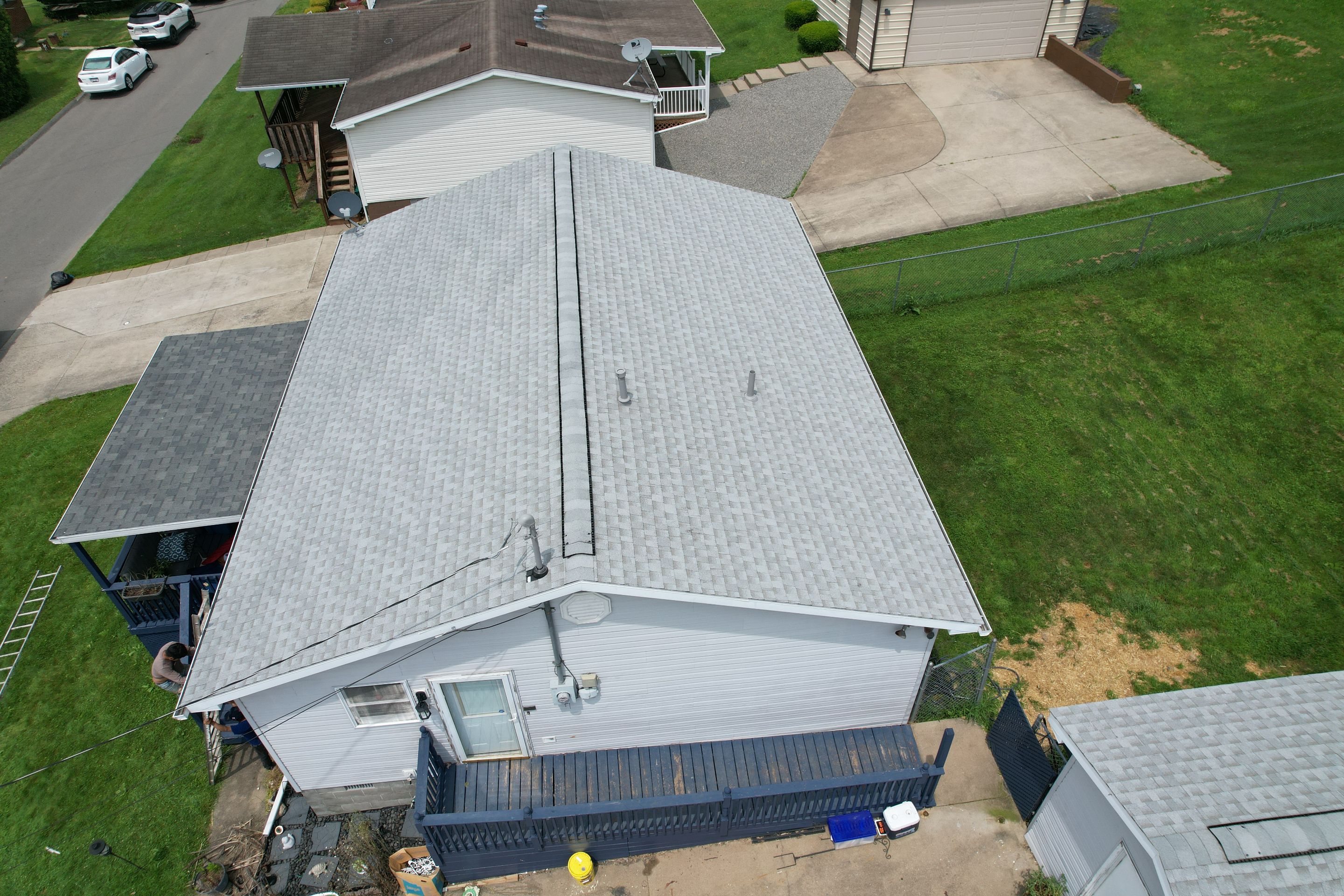 Residential Roofing Installation using GAF Timberline HDZ Fox Hollow Grey by Rainstoppers Roofing