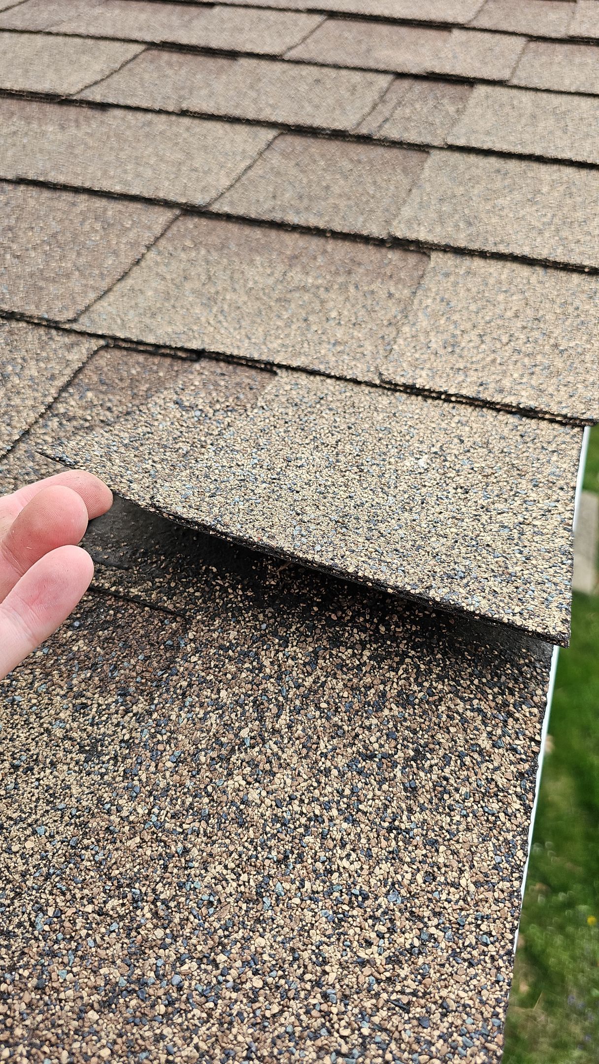 ATLAS PINNACLE COLOR: WEATHERED WOOD by Eagle Eye Roofing