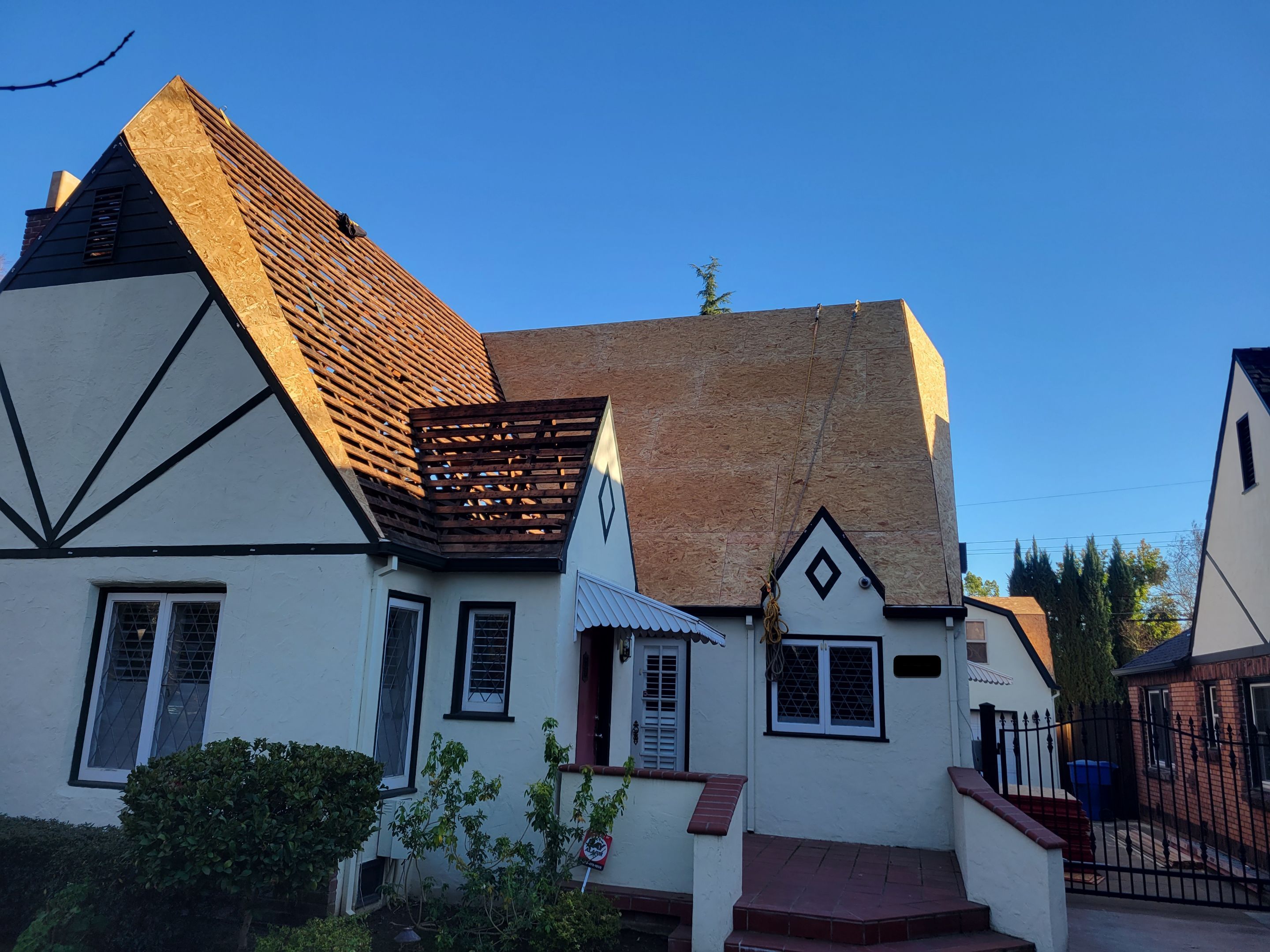 Residential Roofing Installation using Owens Corning Roofing Shingles by Byers Enterprises 