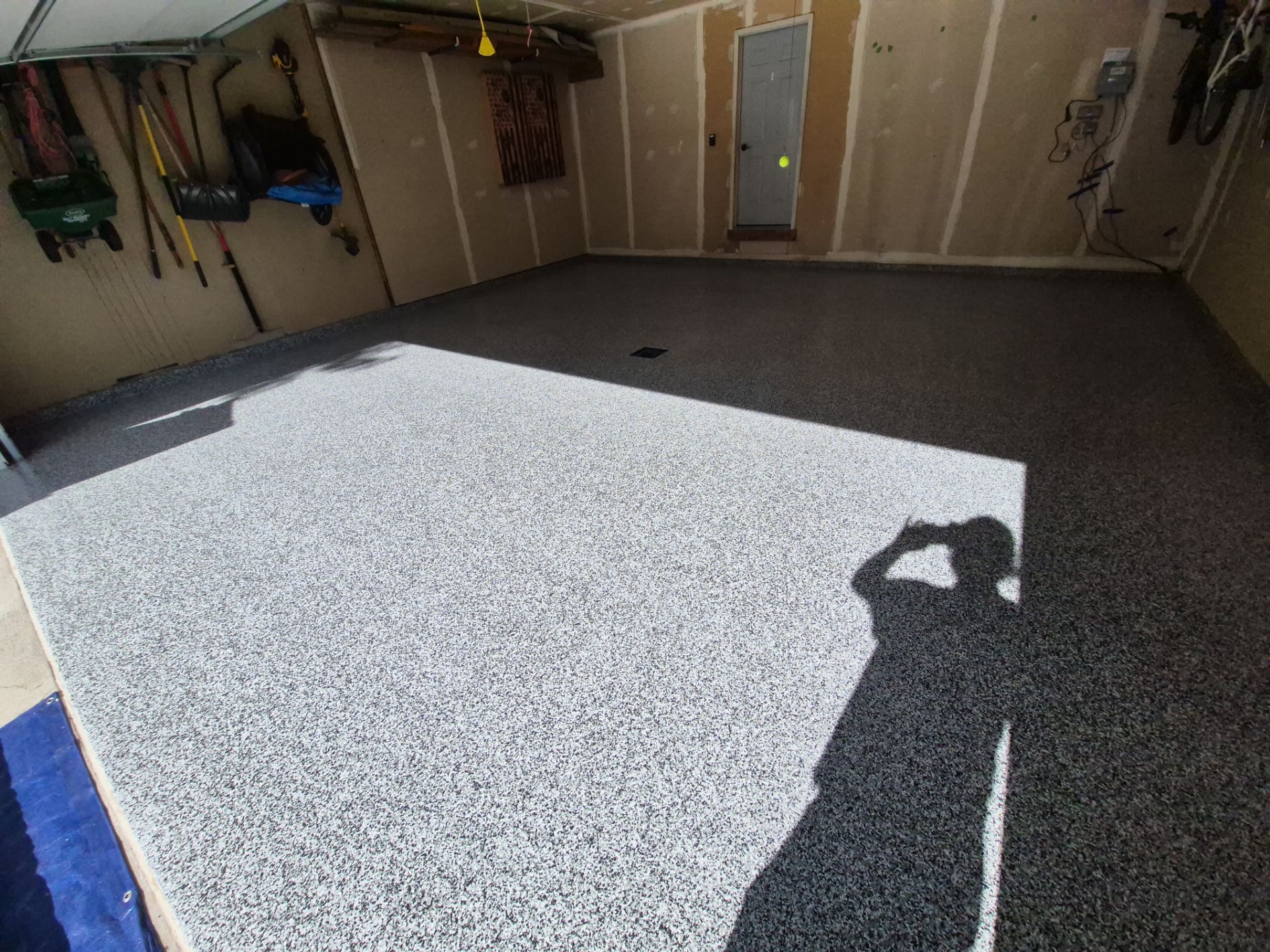 Freeland Garage by Wise Coatings of Central Michigan