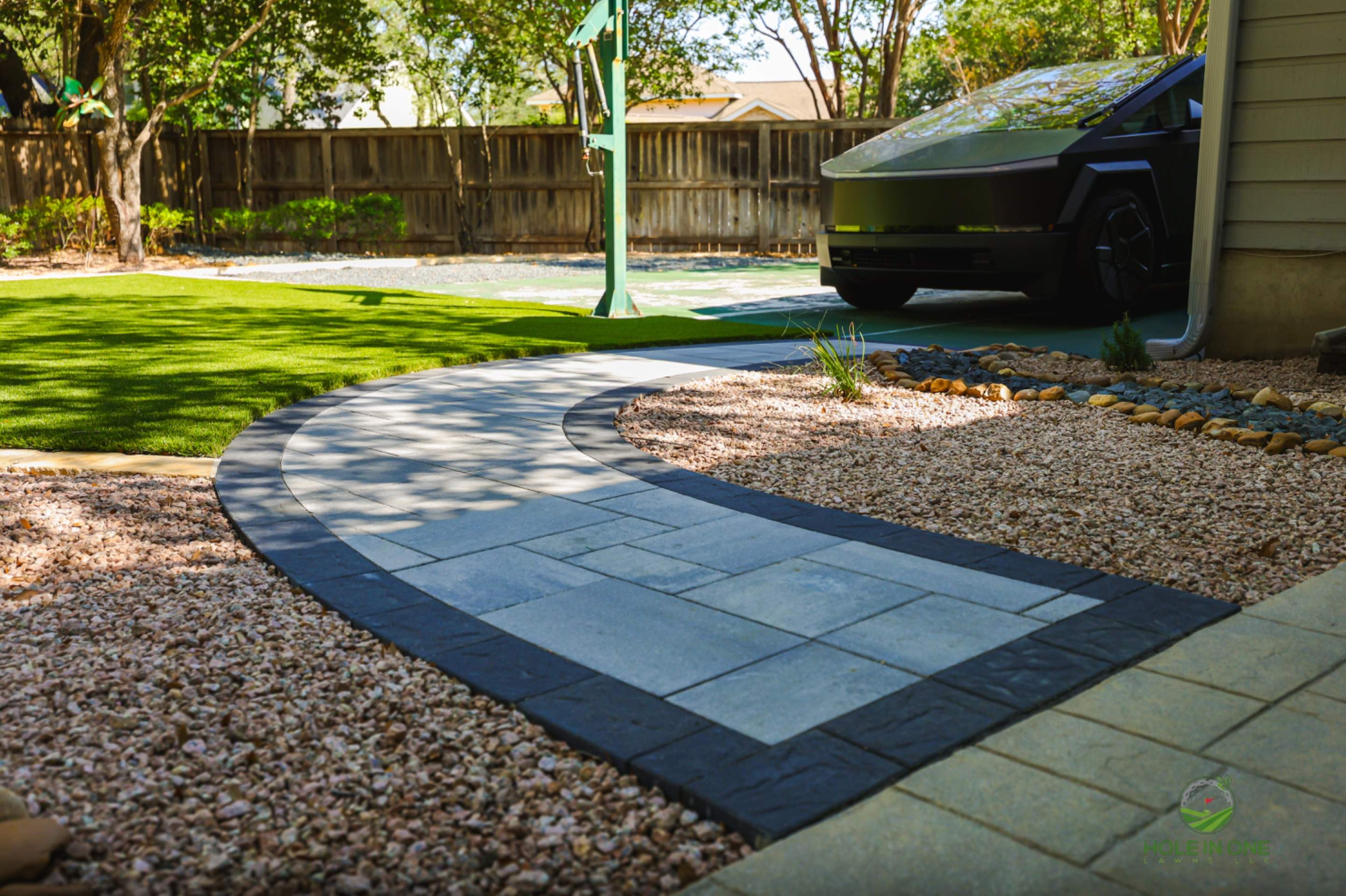 Chase Oak, San Antonio Tx. by Hole In One Lawns, LLC