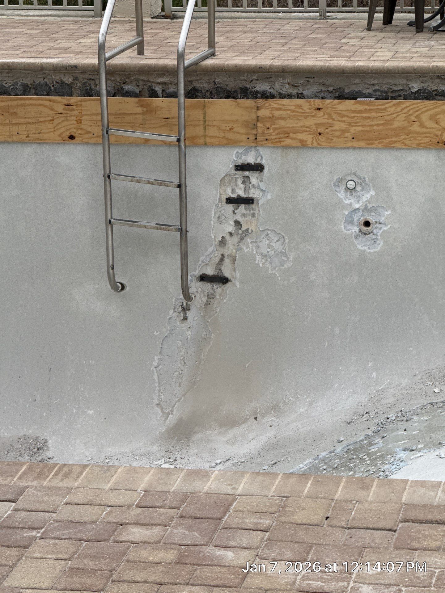 Beachside Resort - PCB by ASP - America's Swimming Pool Company