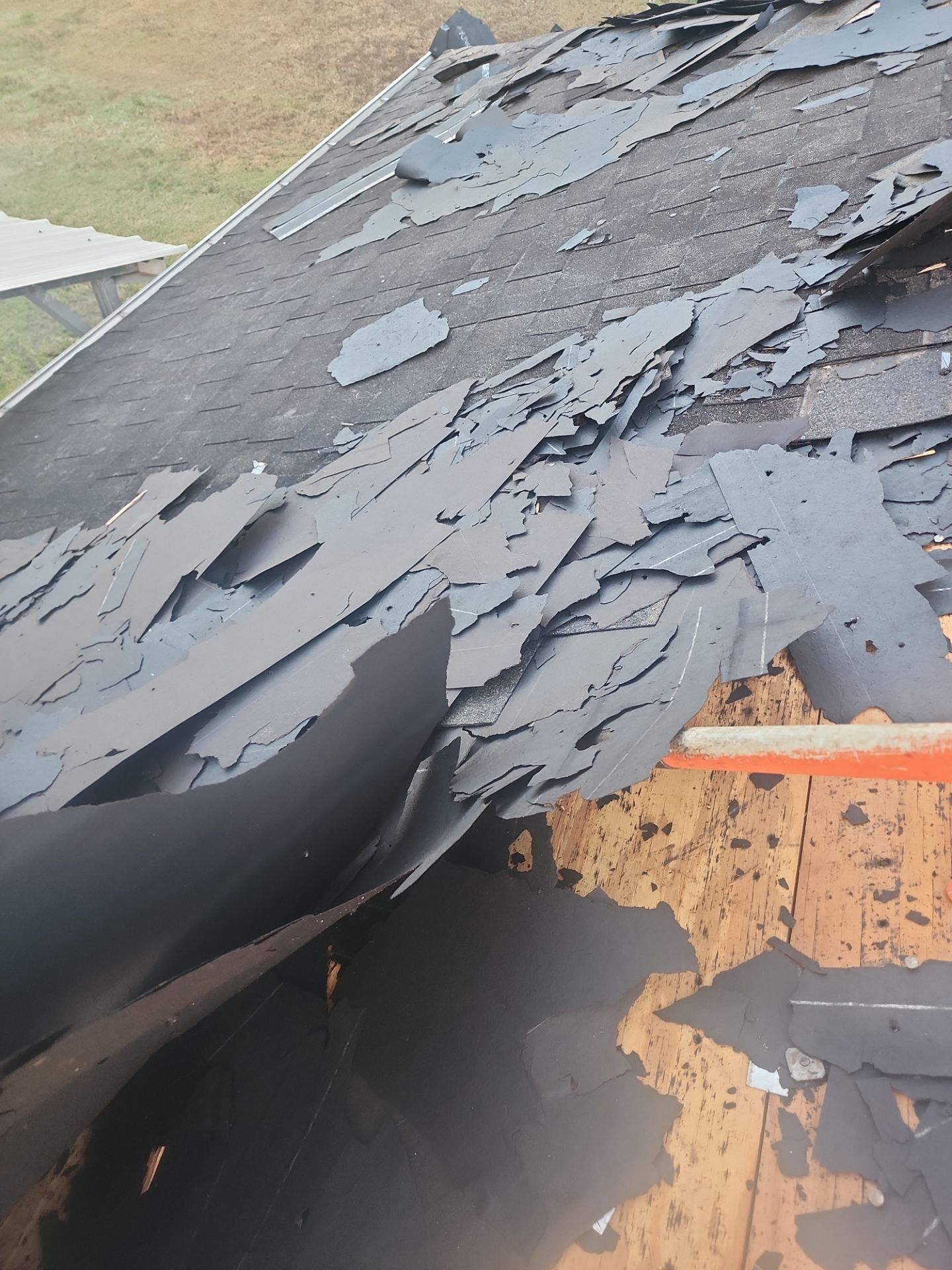 Residential Roofing Installation using Owen's Corning Duration (Lifetime) Shingles by Roof Repair Company
