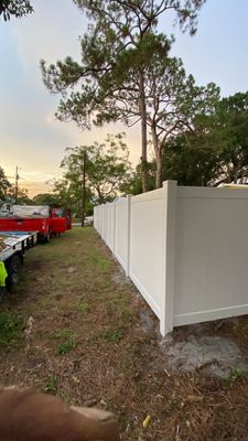 Vinyl Fence Installation using Vinyl Privacy Fence