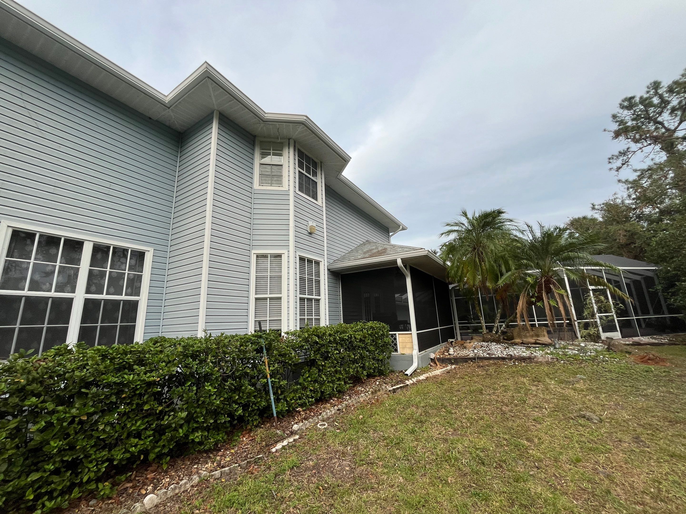 6-inch Seamless Gutters Installed in Bradenton FL by Gutter Professors