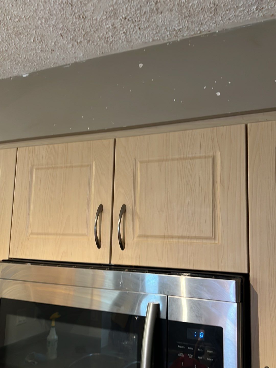 Moveout Clean - Very dirty by Tidyups Cleaning Service Inc