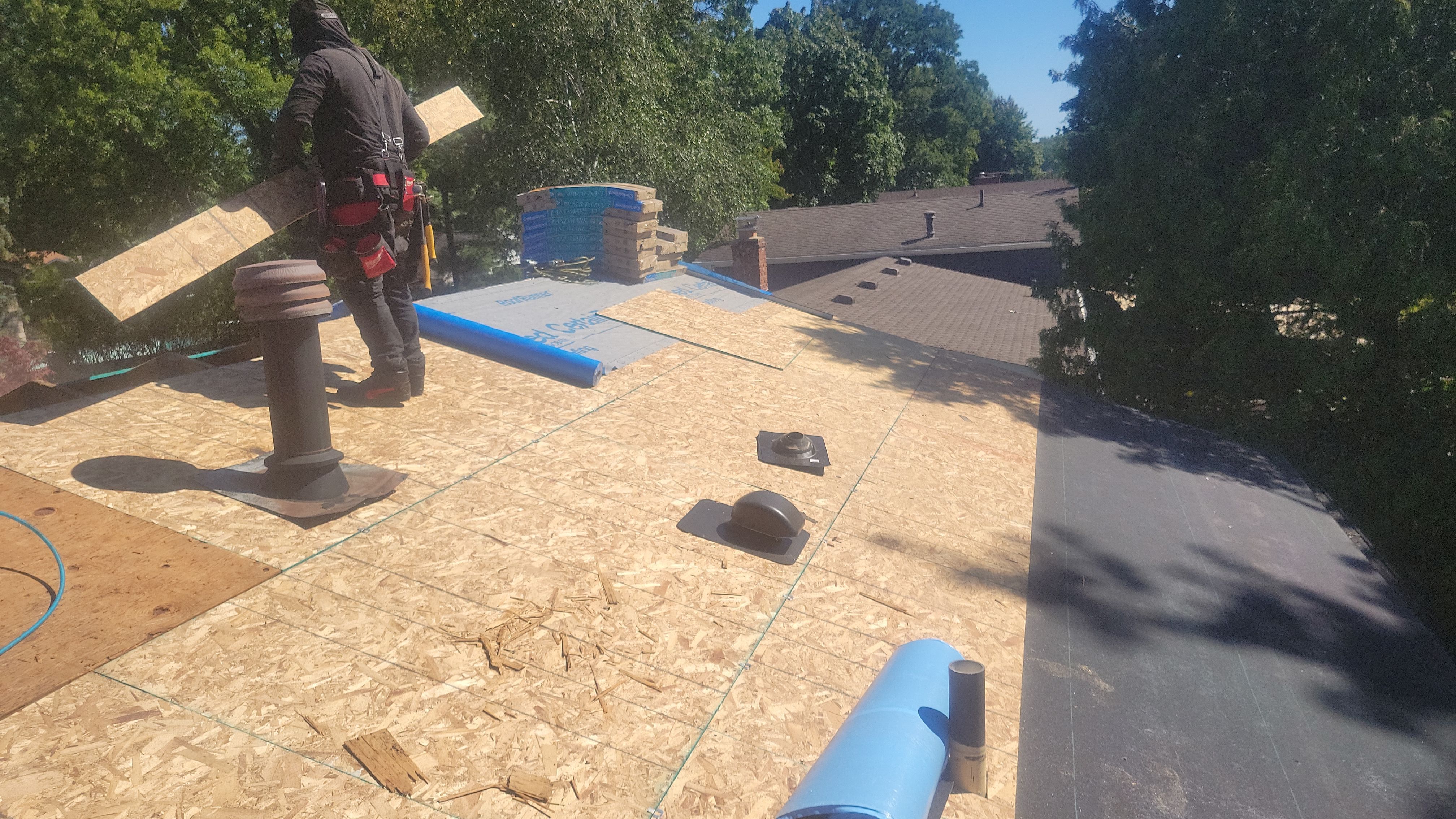 Roof Replacement using CertainTeed Landmark by 180 Contractors
