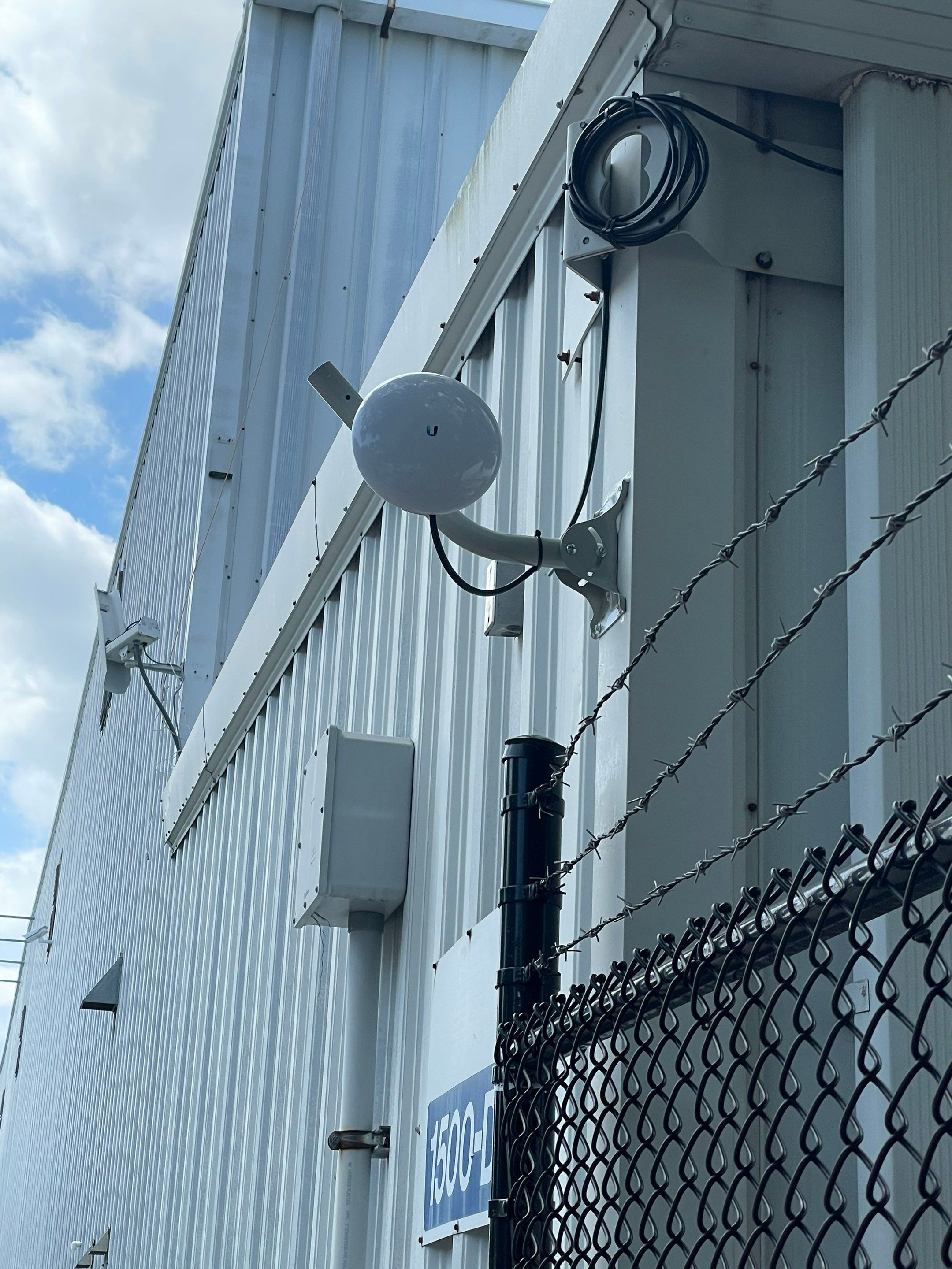 West Palm Beach Airport - Networking and Wi-Fi Extension MDF-IDF by TeleCommPro