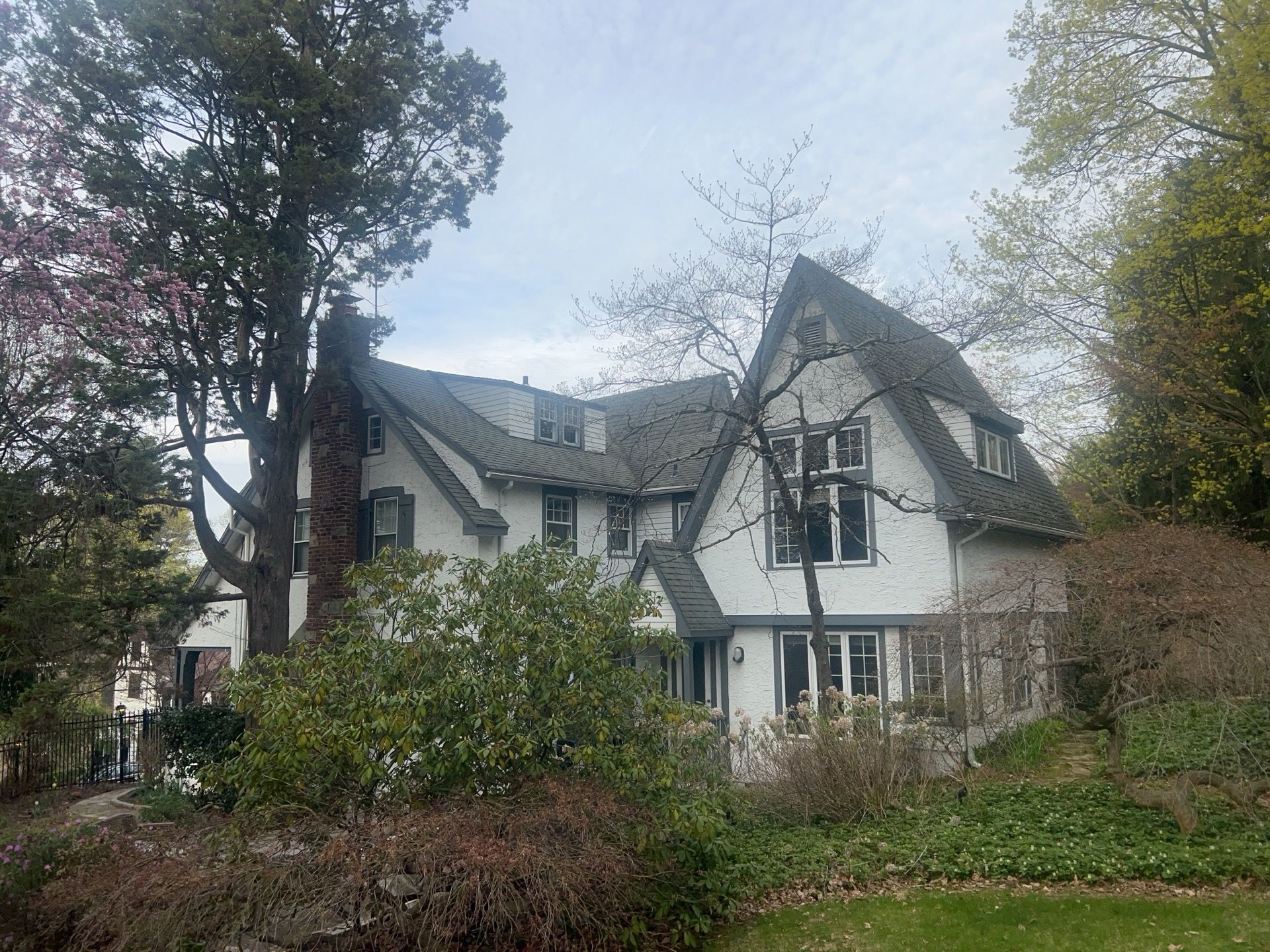 Project in Hastings-on-Hudson by The Energy Efficient Roofer & George's Seamless Gutters