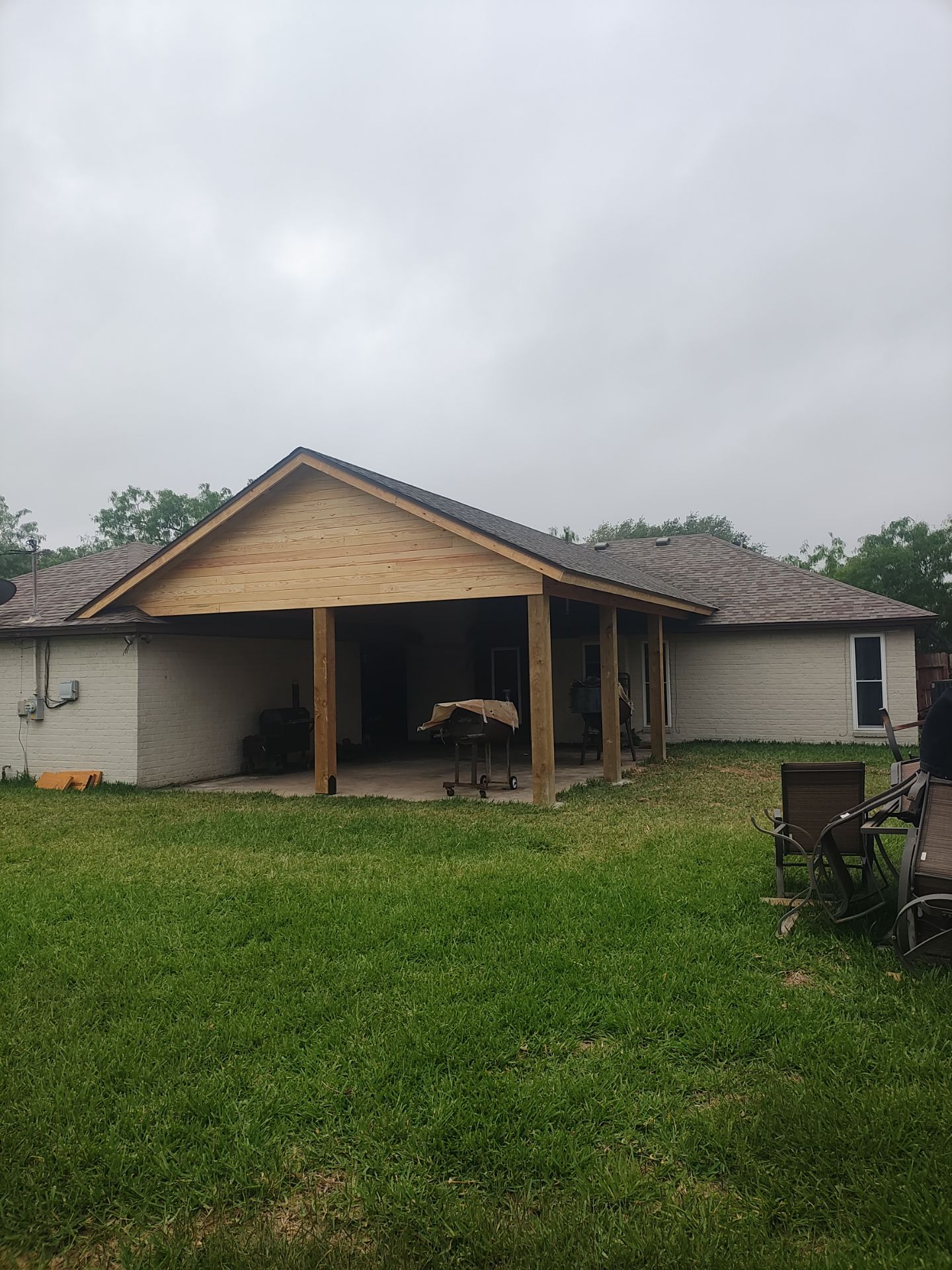 Patio Cathedral by Bayfront Roofing and Construction