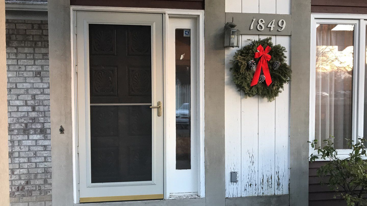 Siding Installation using LP SmartSide and Pella Vinyl Windows by MODERN EXTERIOR SYSTEMS