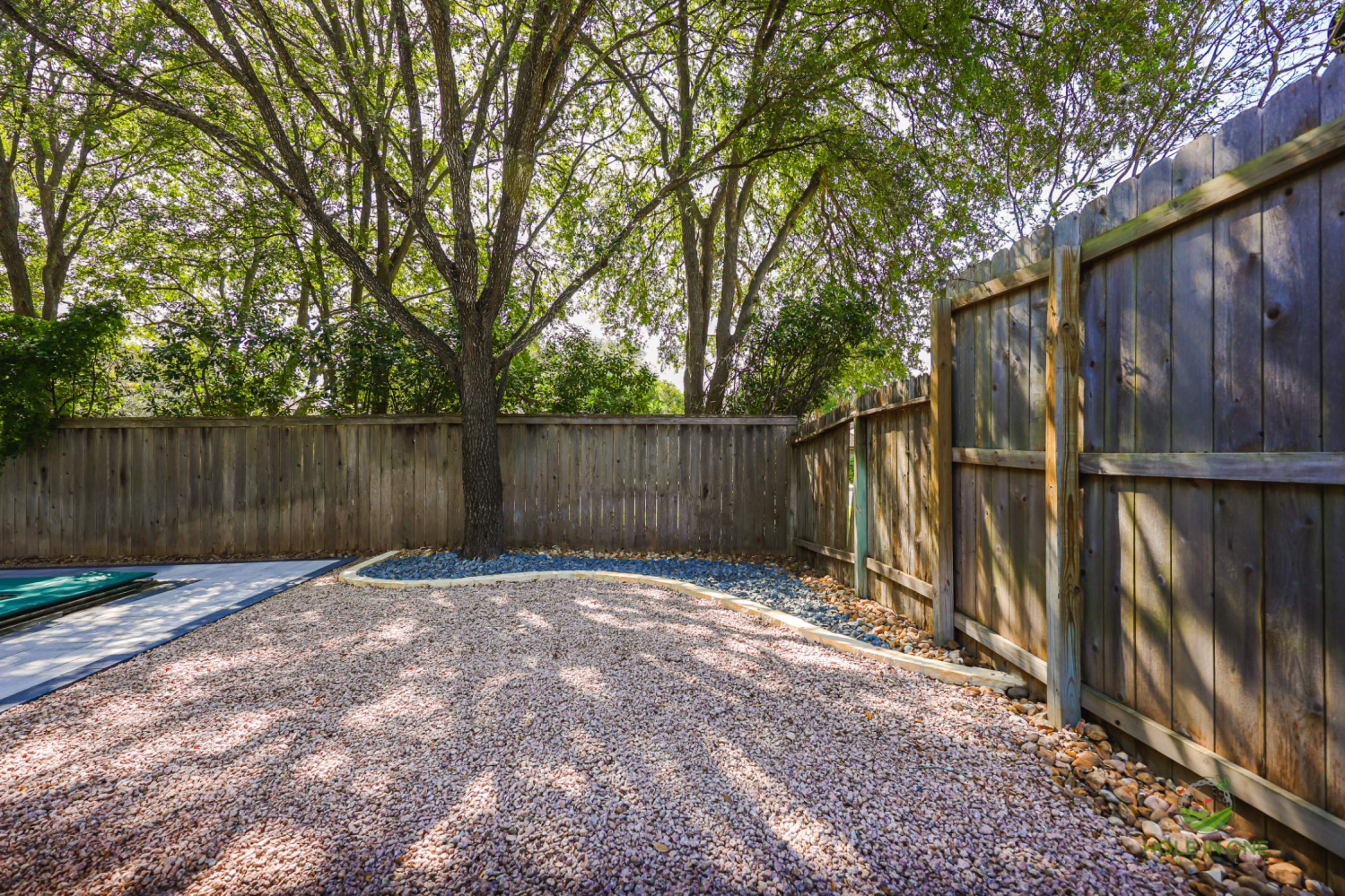Chase Oak, San Antonio Tx. by Hole In One Lawns, LLC